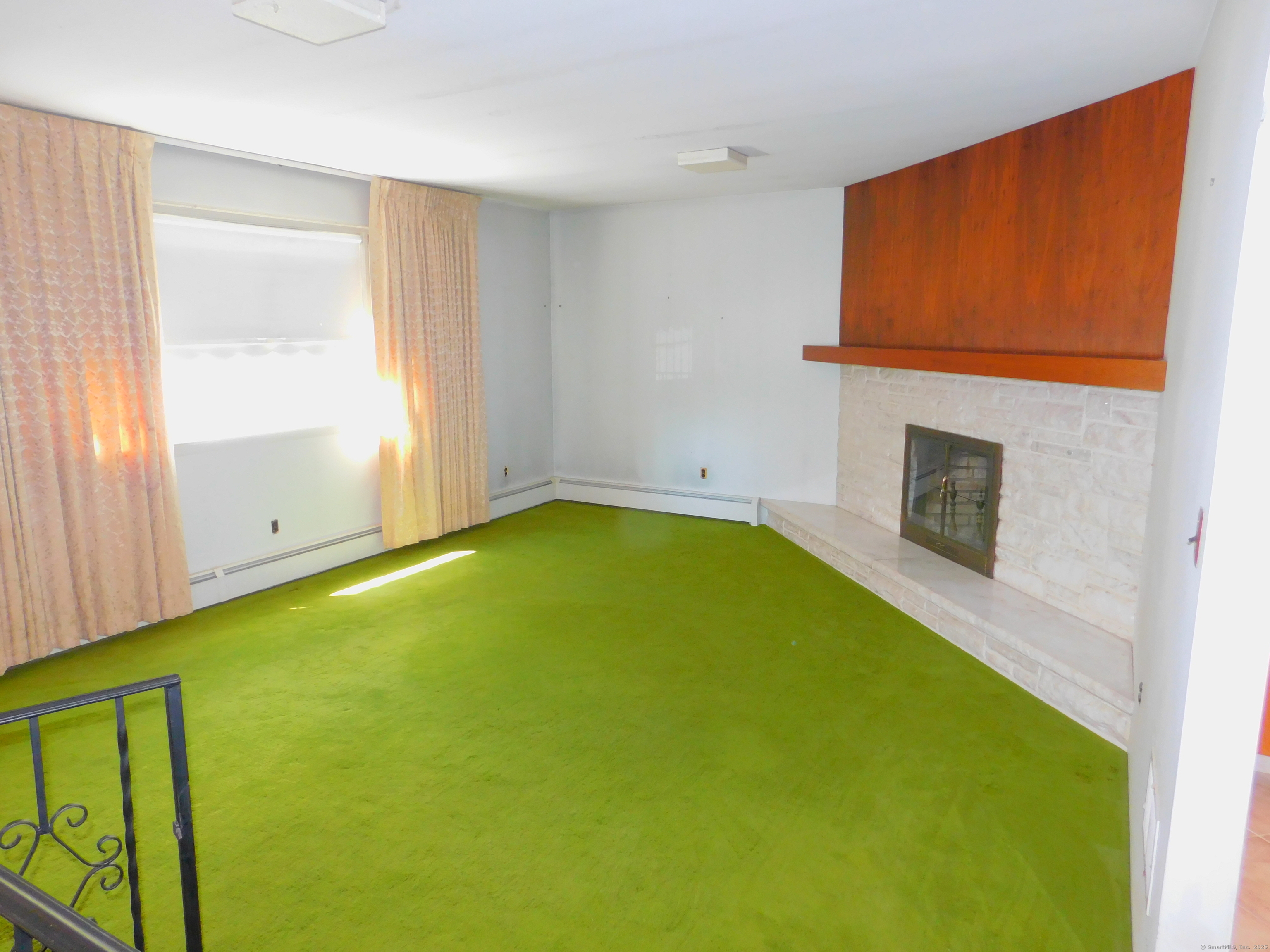 29 Barholm, Stamford, Connecticut 06907