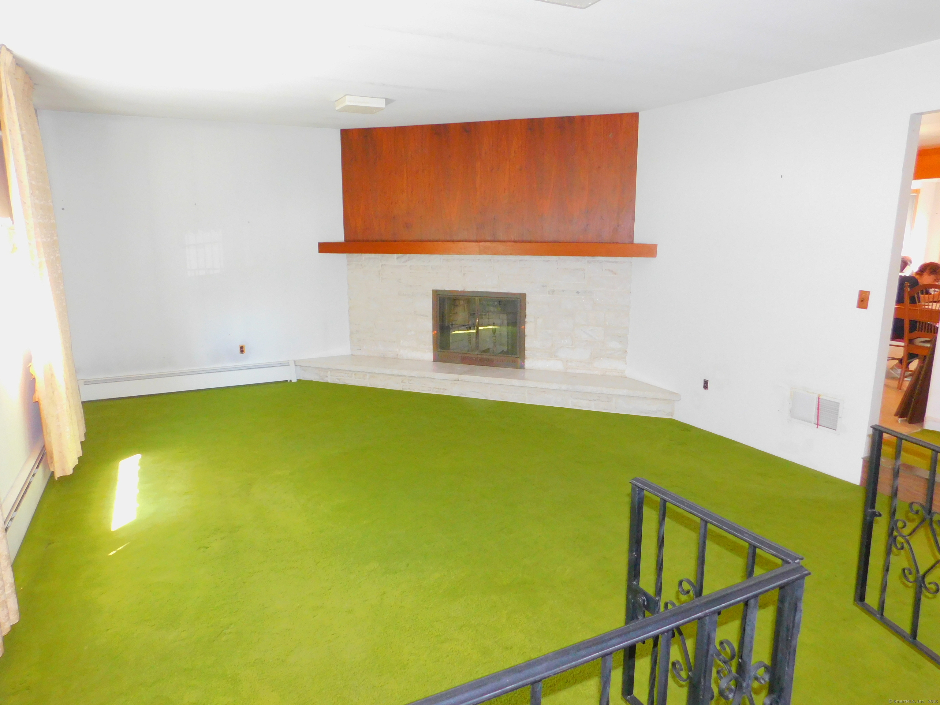 29 Barholm, Stamford, Connecticut 06907