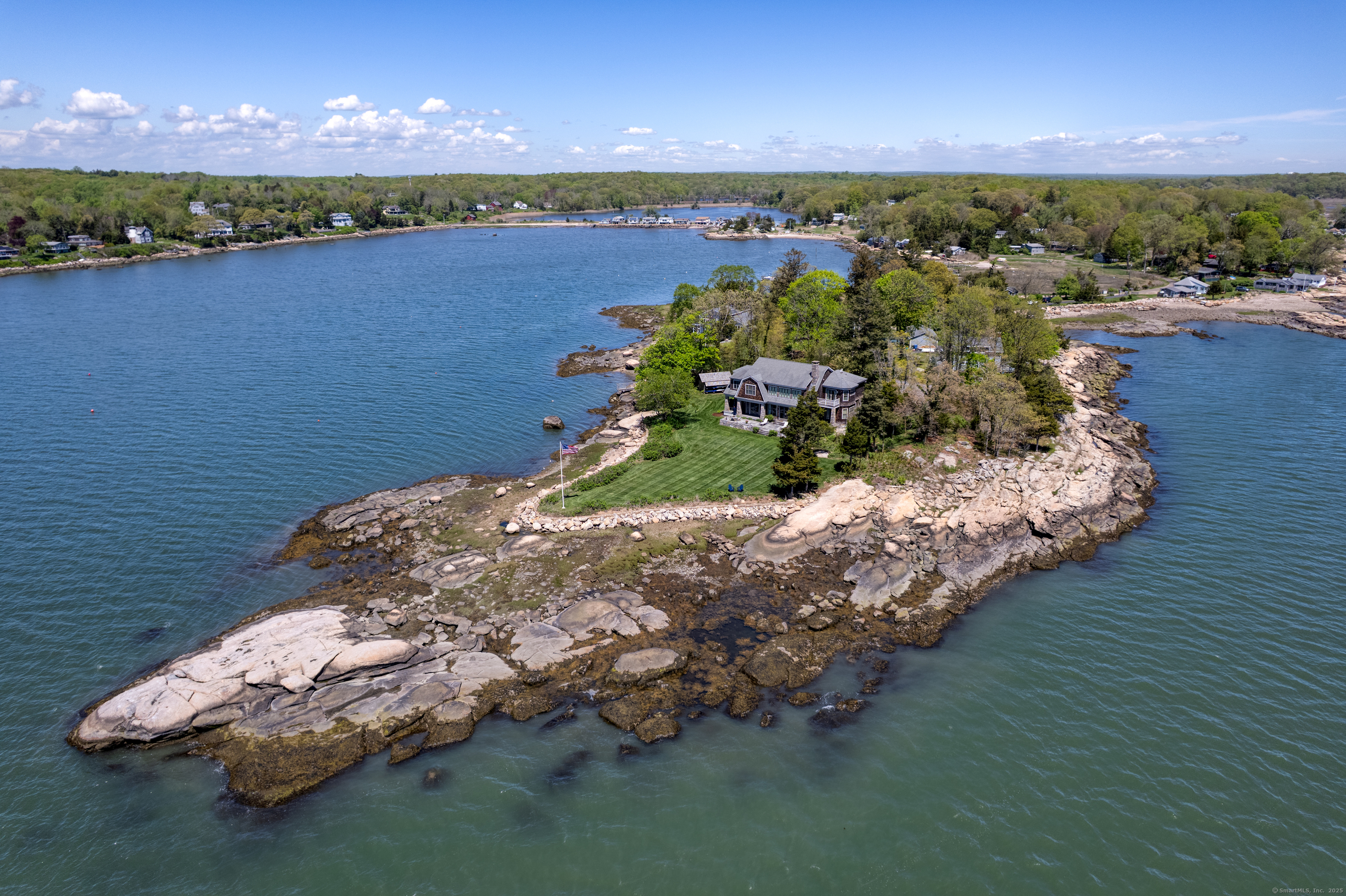 250 Joshua Point, Guilford, Connecticut 06437