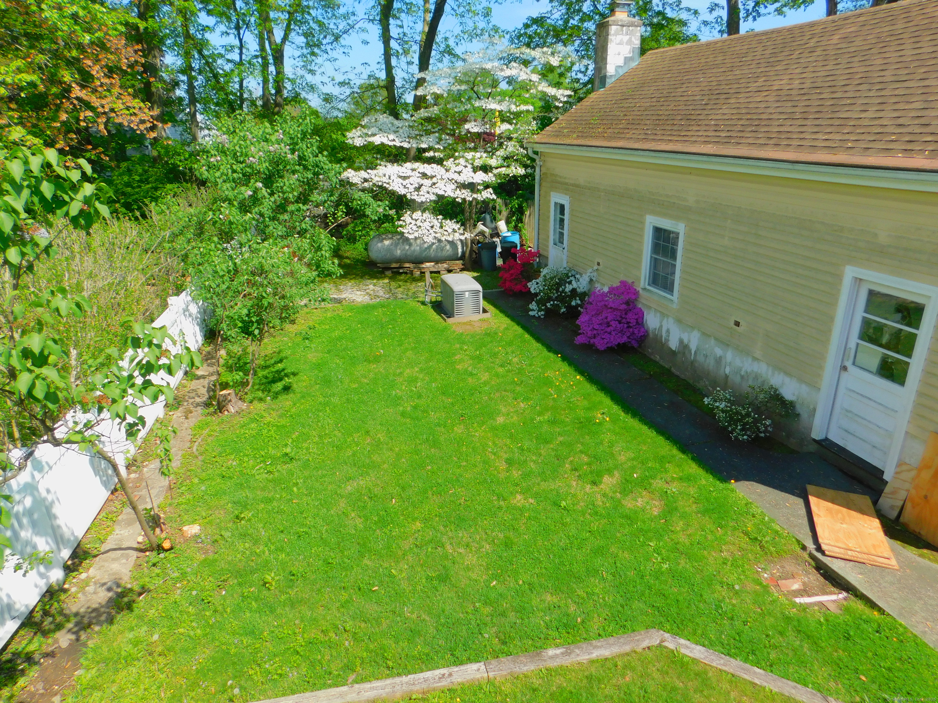 29 Barholm, Stamford, Connecticut 06907