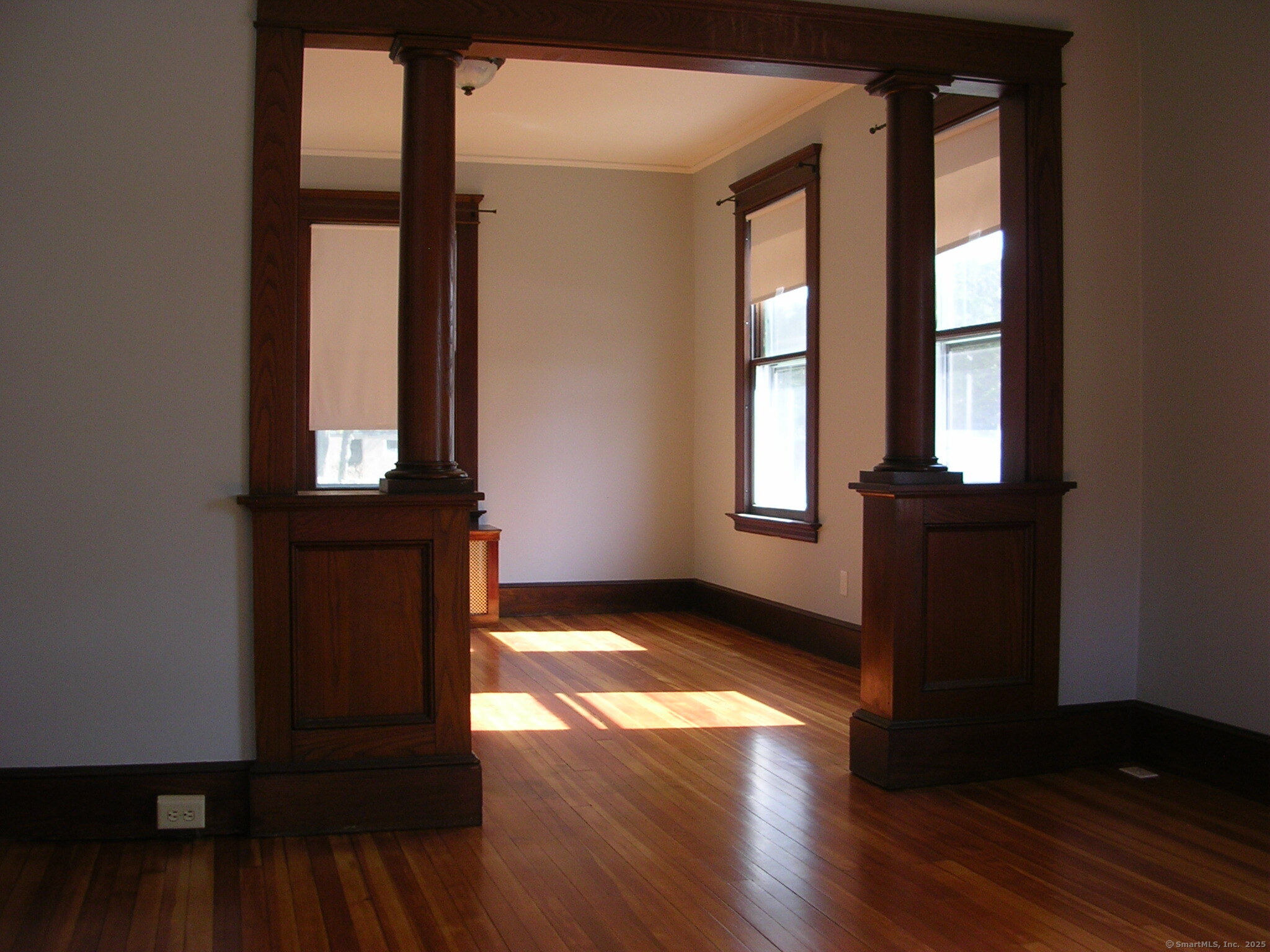 2868 Dixwell, Hamden, Connecticut 06518
