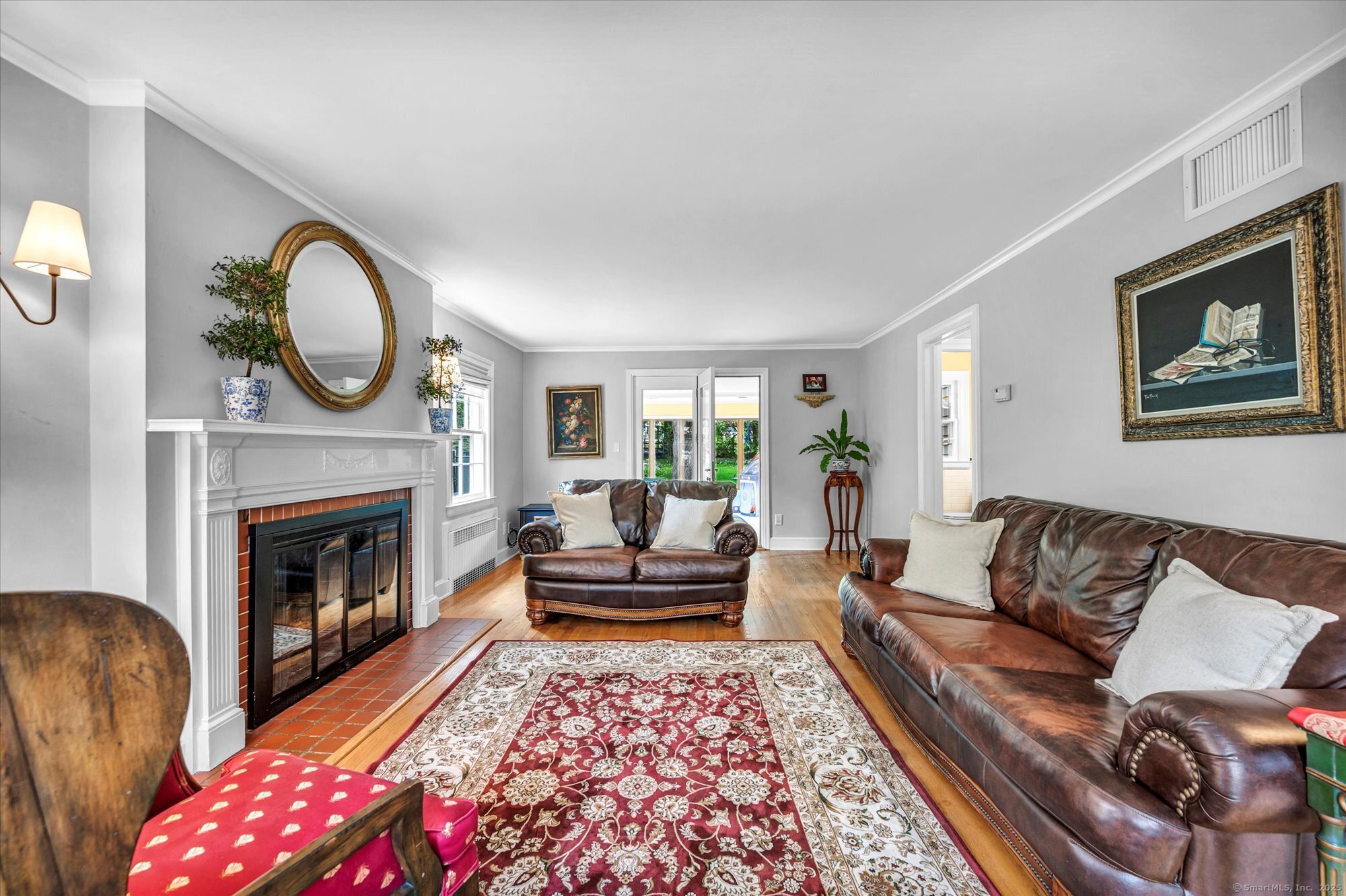 10 Meadowbrook, Hamden, Connecticut 06517