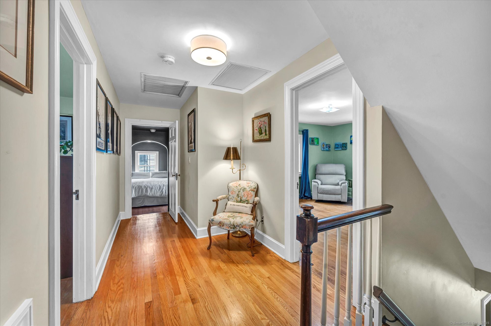 10 Meadowbrook, Hamden, Connecticut 06517