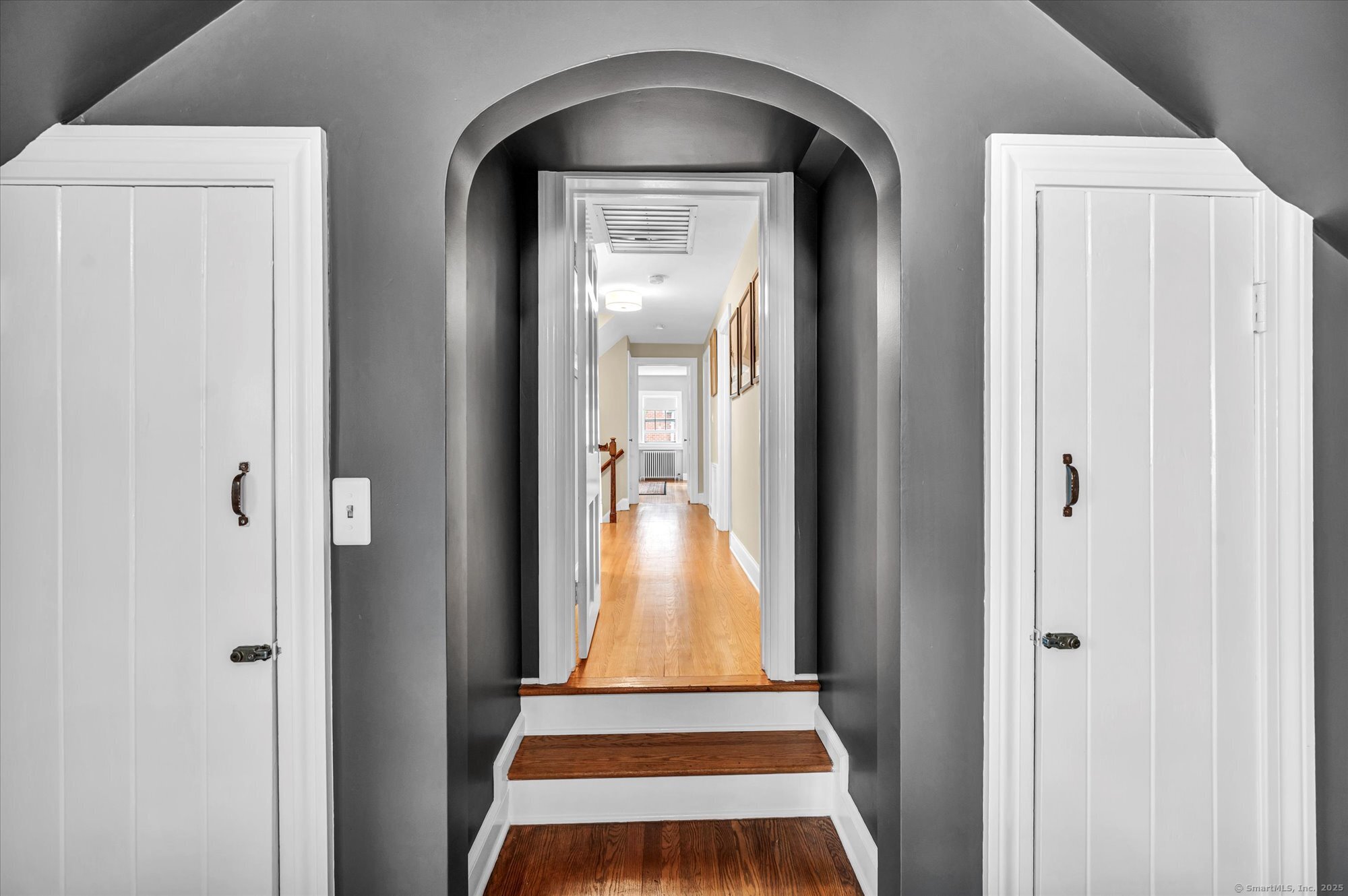 10 Meadowbrook, Hamden, Connecticut 06517
