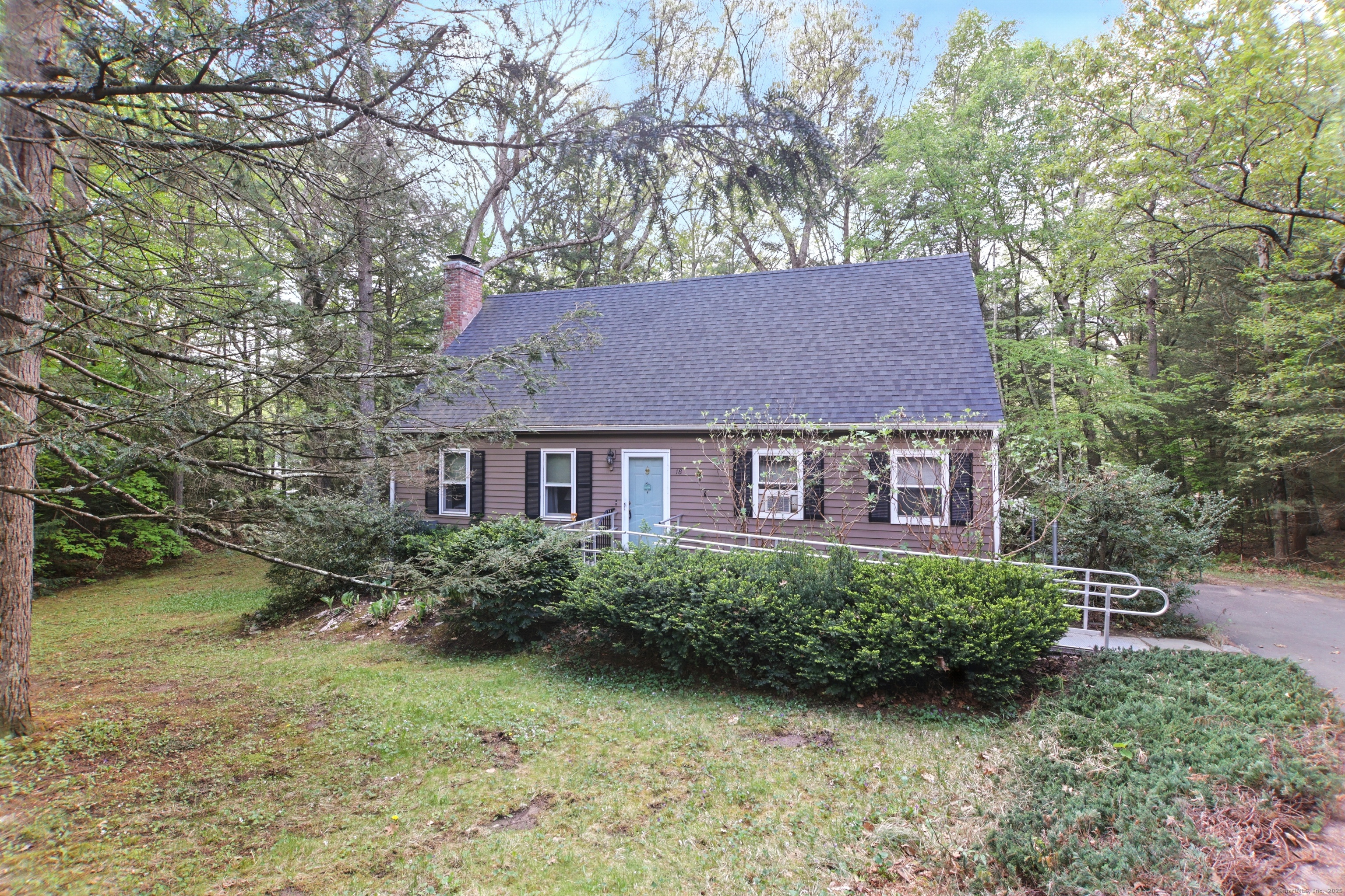 18 Cranberry Lane Granby CT