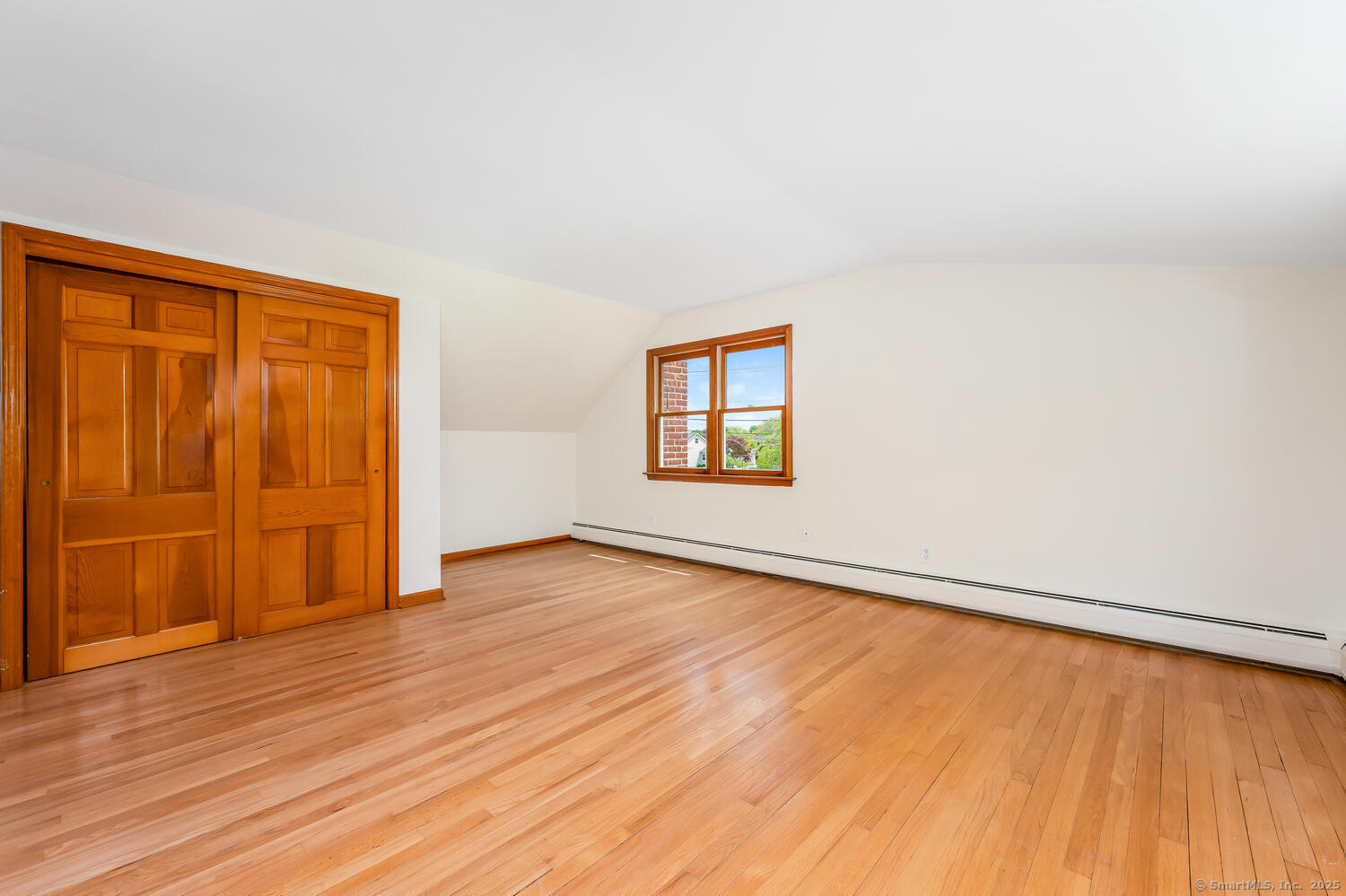 27 Brookdale, Fairfield, Connecticut 06824