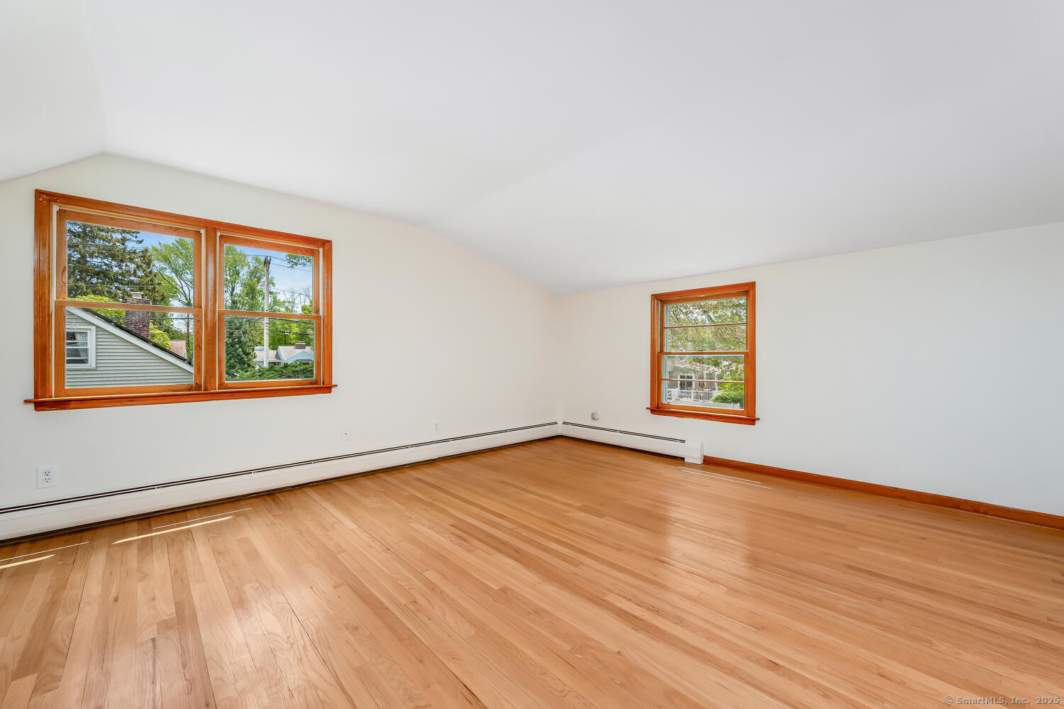 27 Brookdale, Fairfield, Connecticut 06824