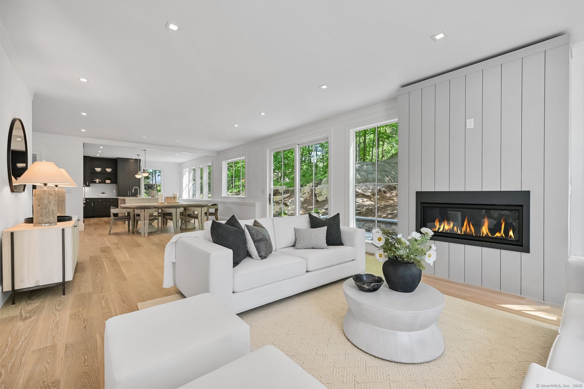 171 Compo, Westport, Connecticut 06880