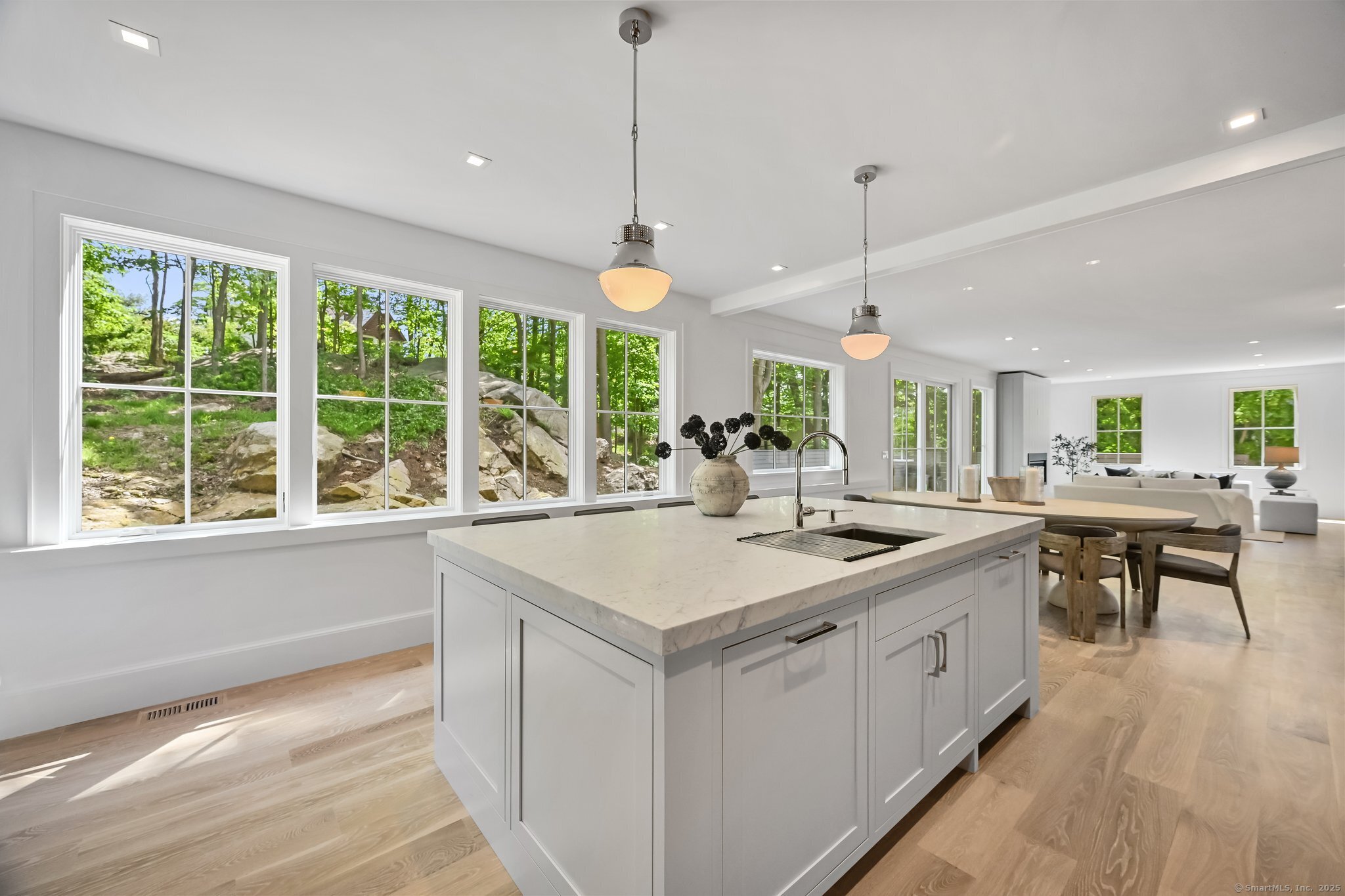 171 Compo, Westport, Connecticut 06880