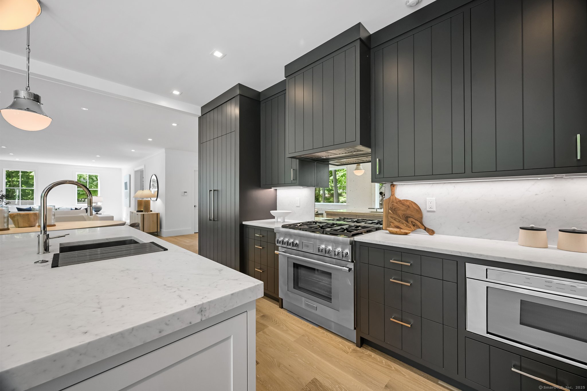 171 Compo, Westport, Connecticut 06880