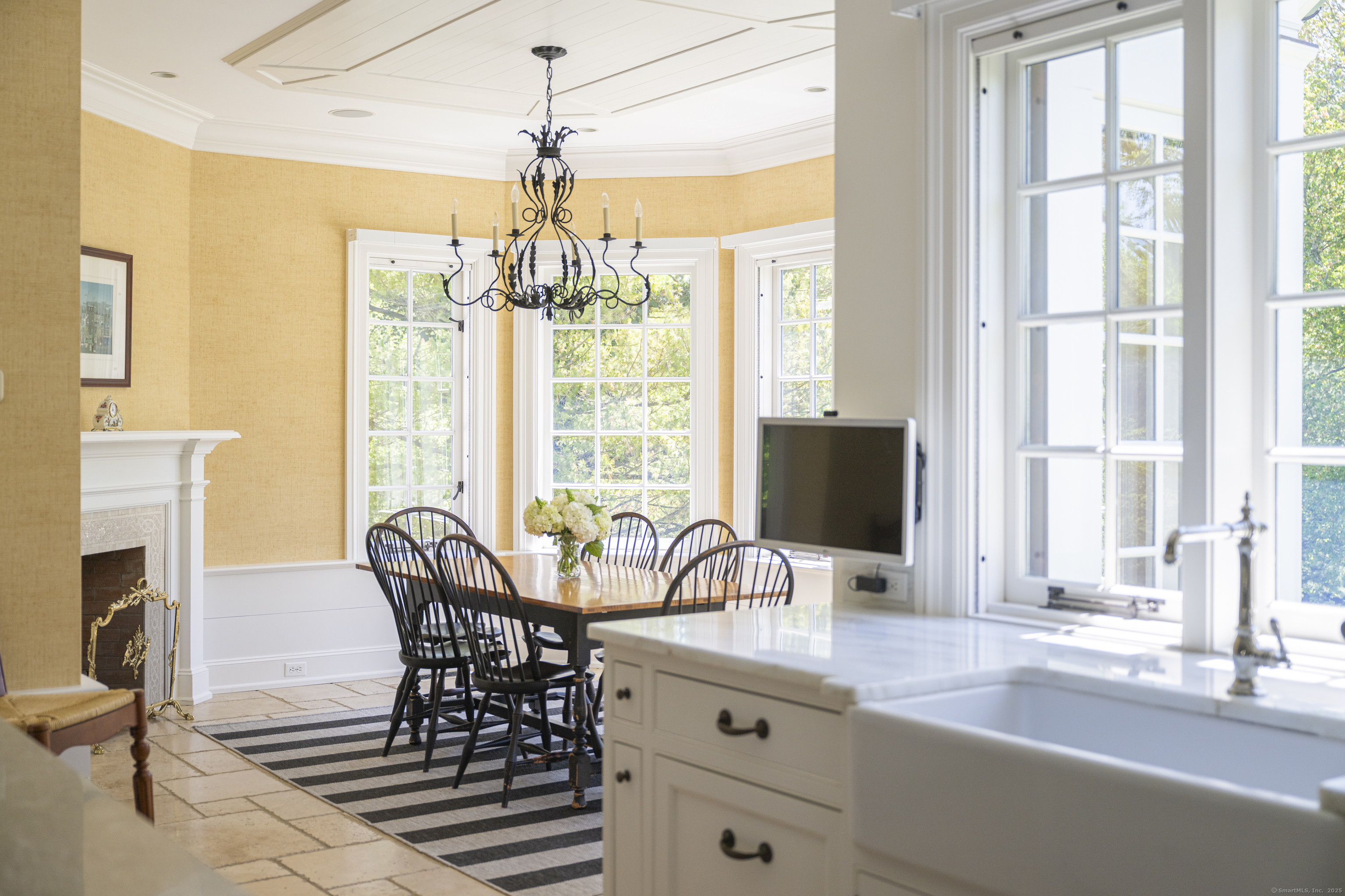 10 Cross, Darien, Connecticut 06820