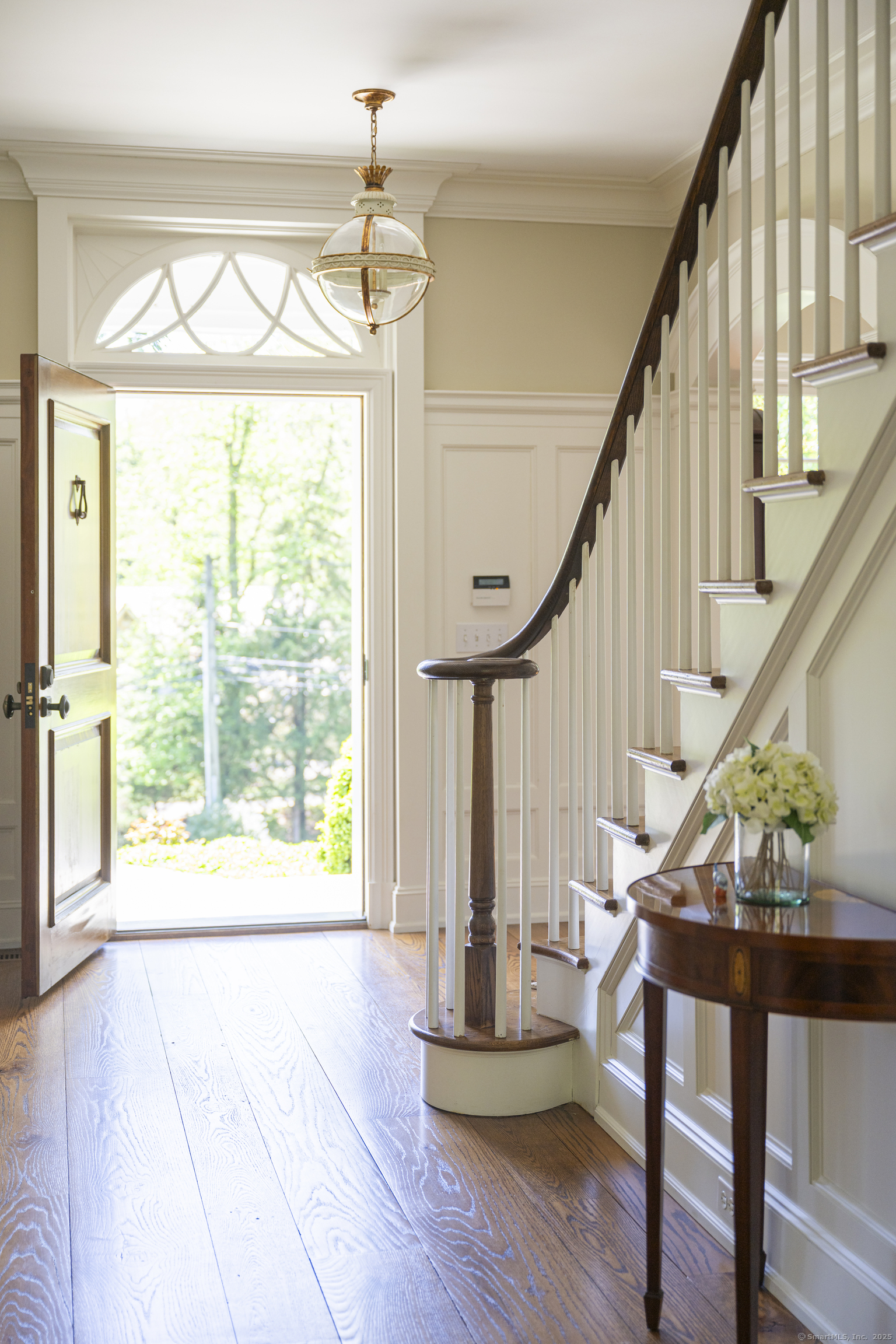 10 Cross, Darien, Connecticut 06820