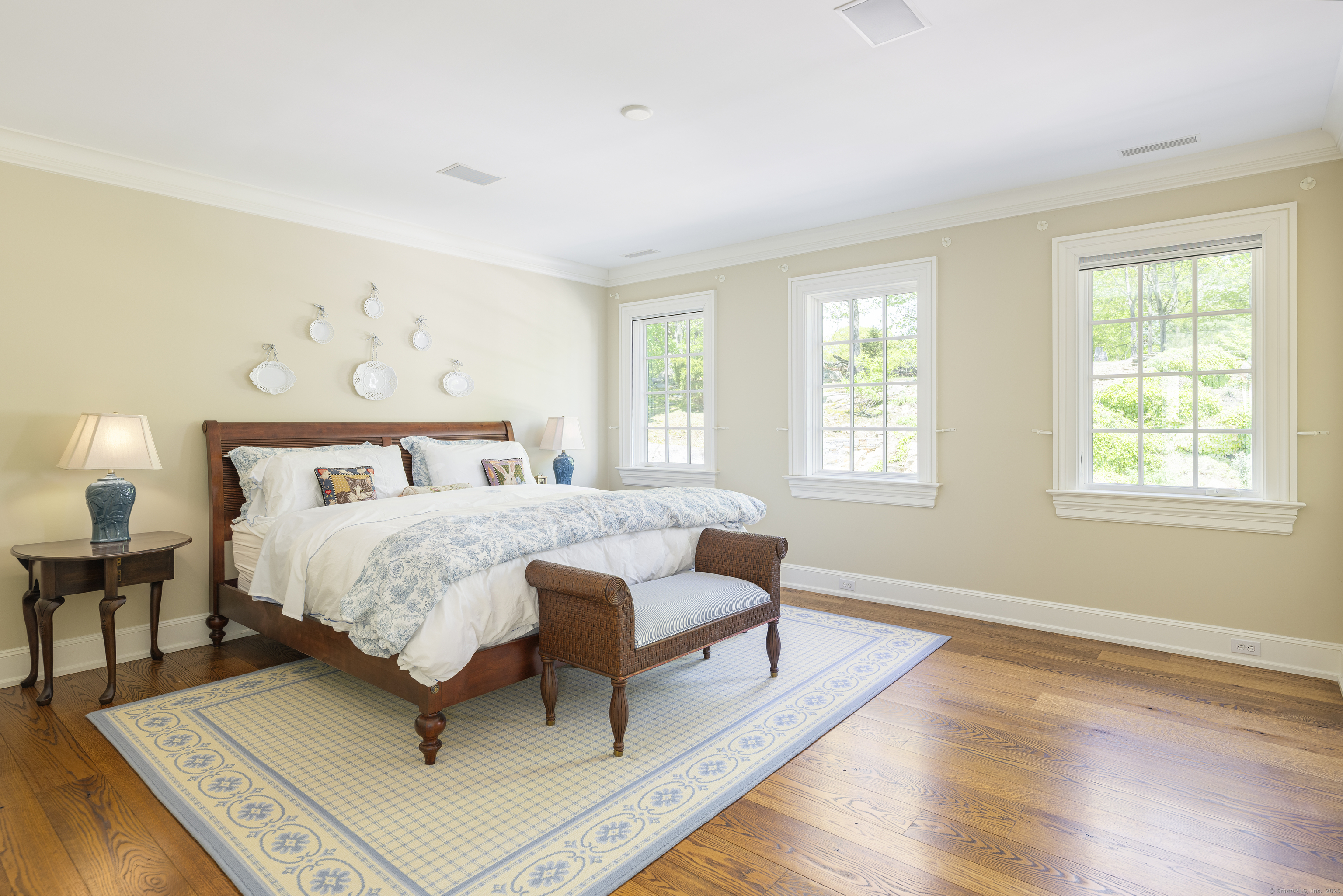 10 Cross, Darien, Connecticut 06820