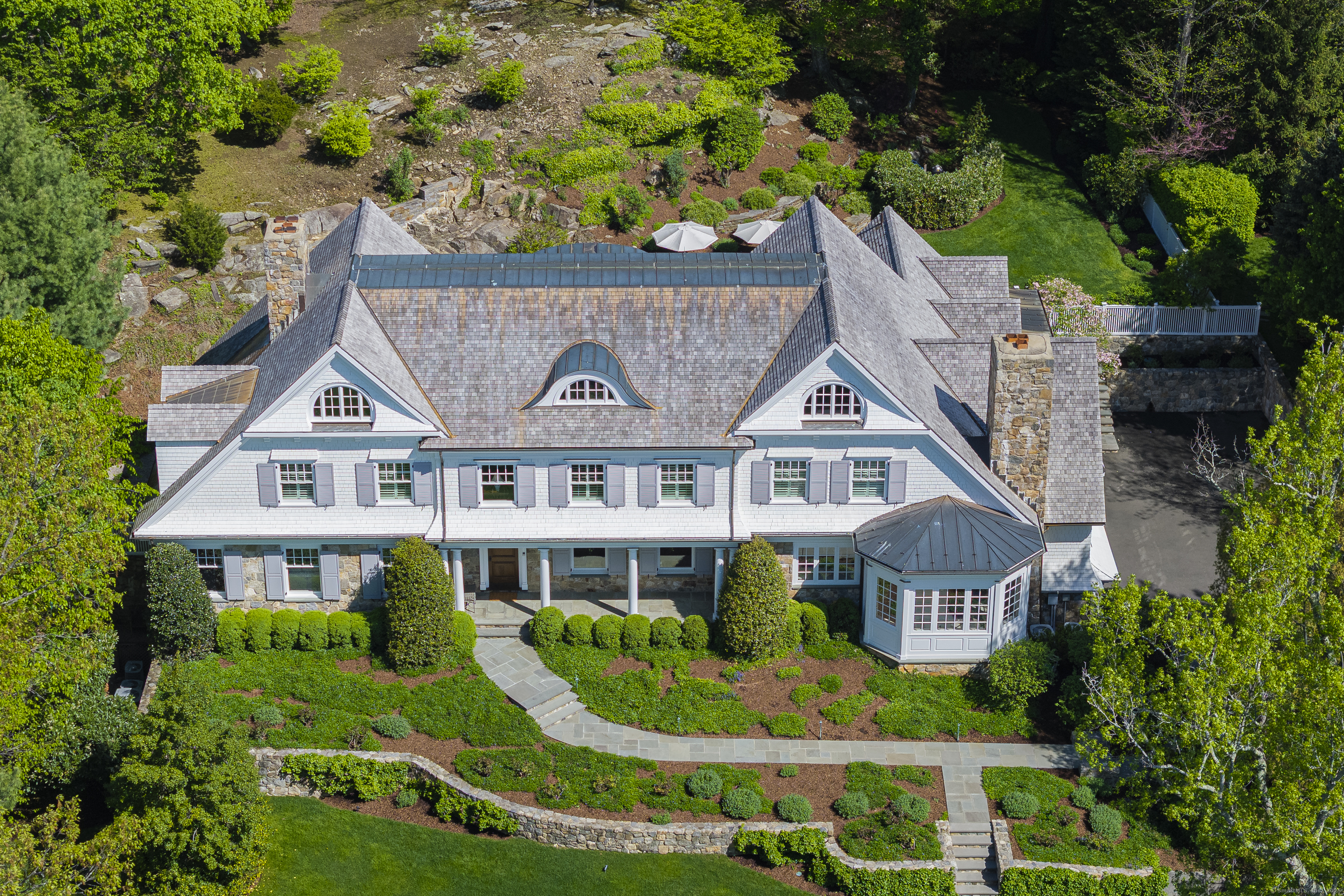 10 Cross, Darien, Connecticut 06820