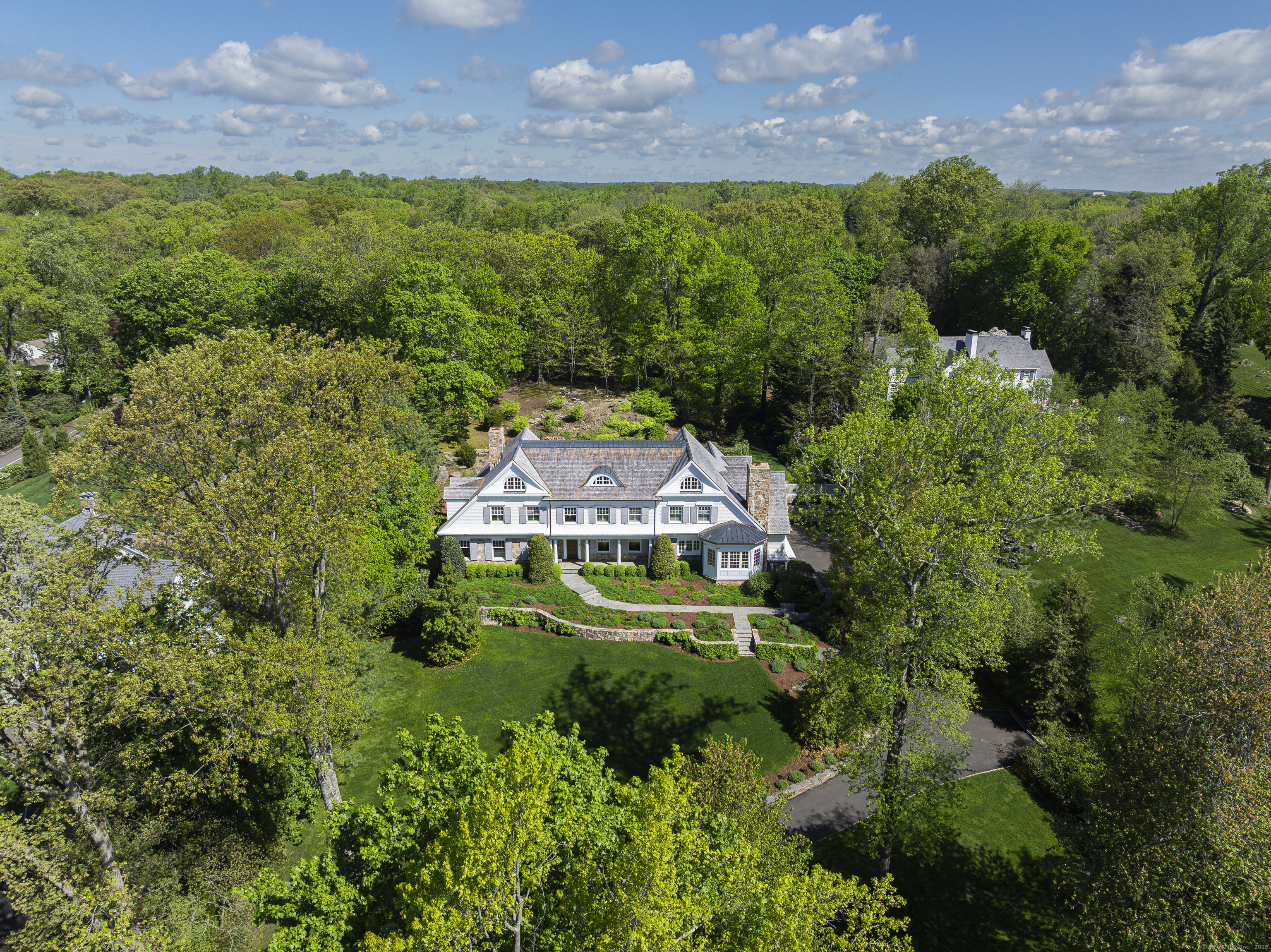 10 Cross, Darien, Connecticut 06820