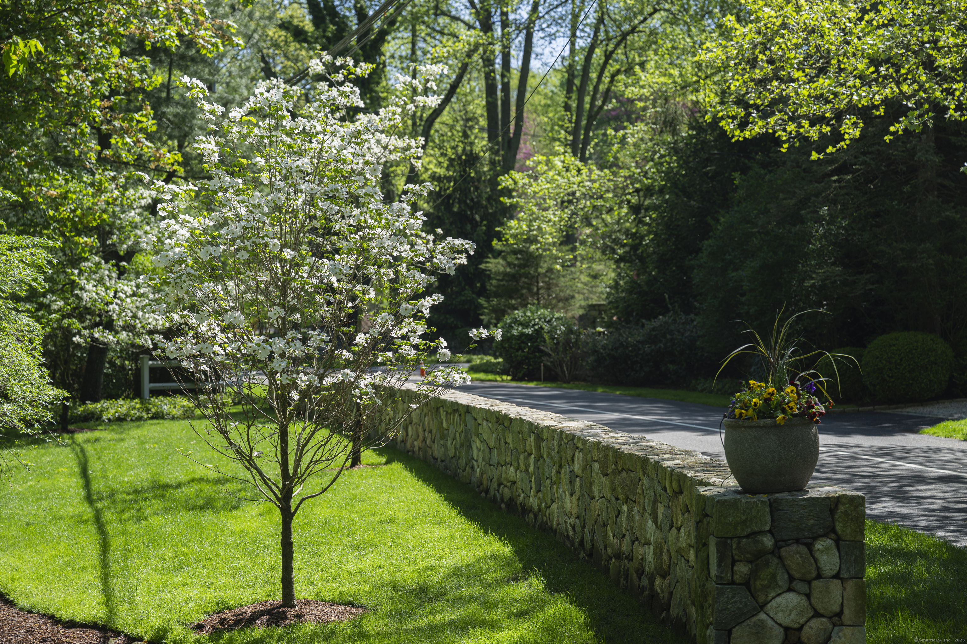 10 Cross, Darien, Connecticut 06820
