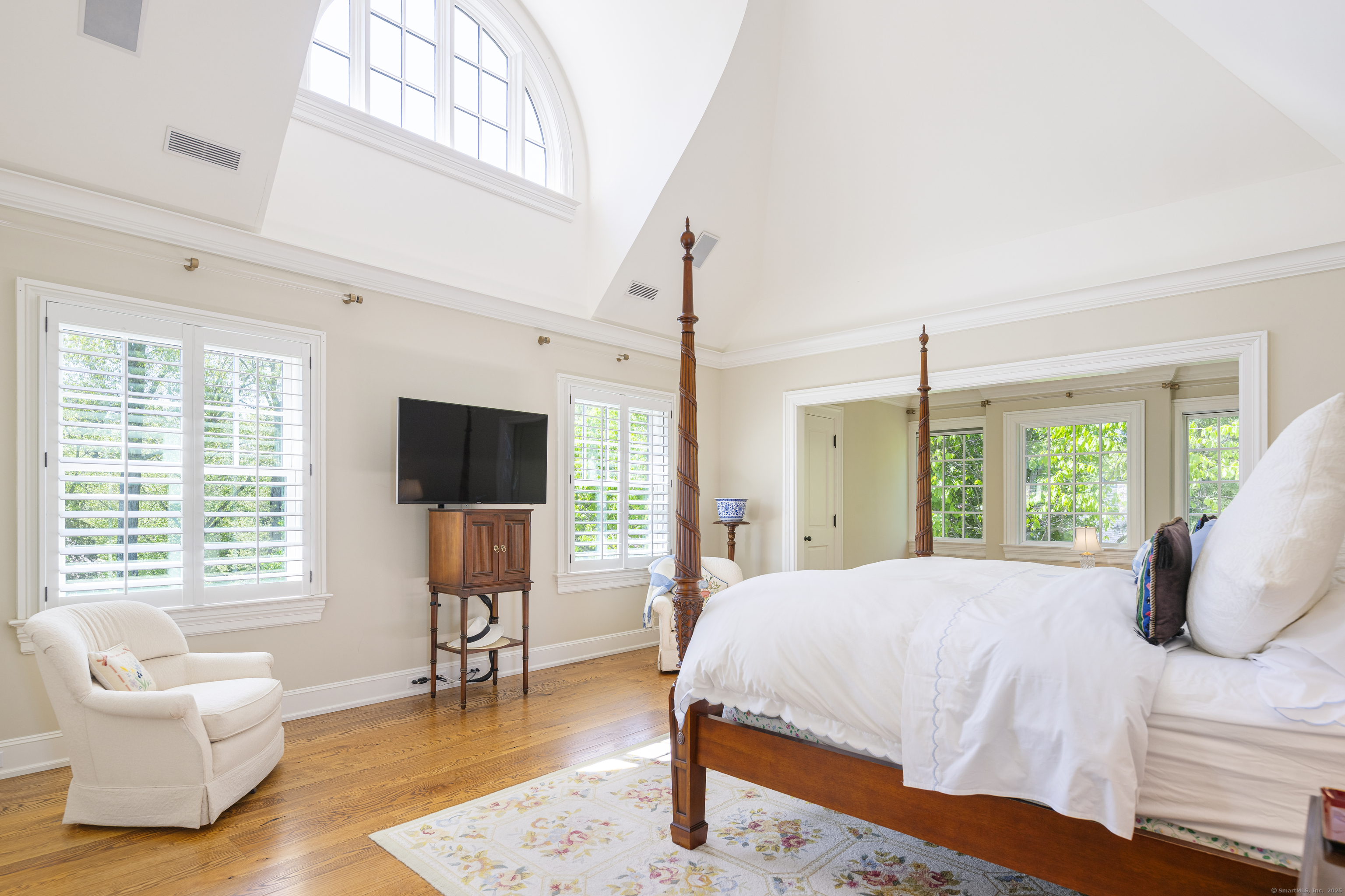10 Cross, Darien, Connecticut 06820