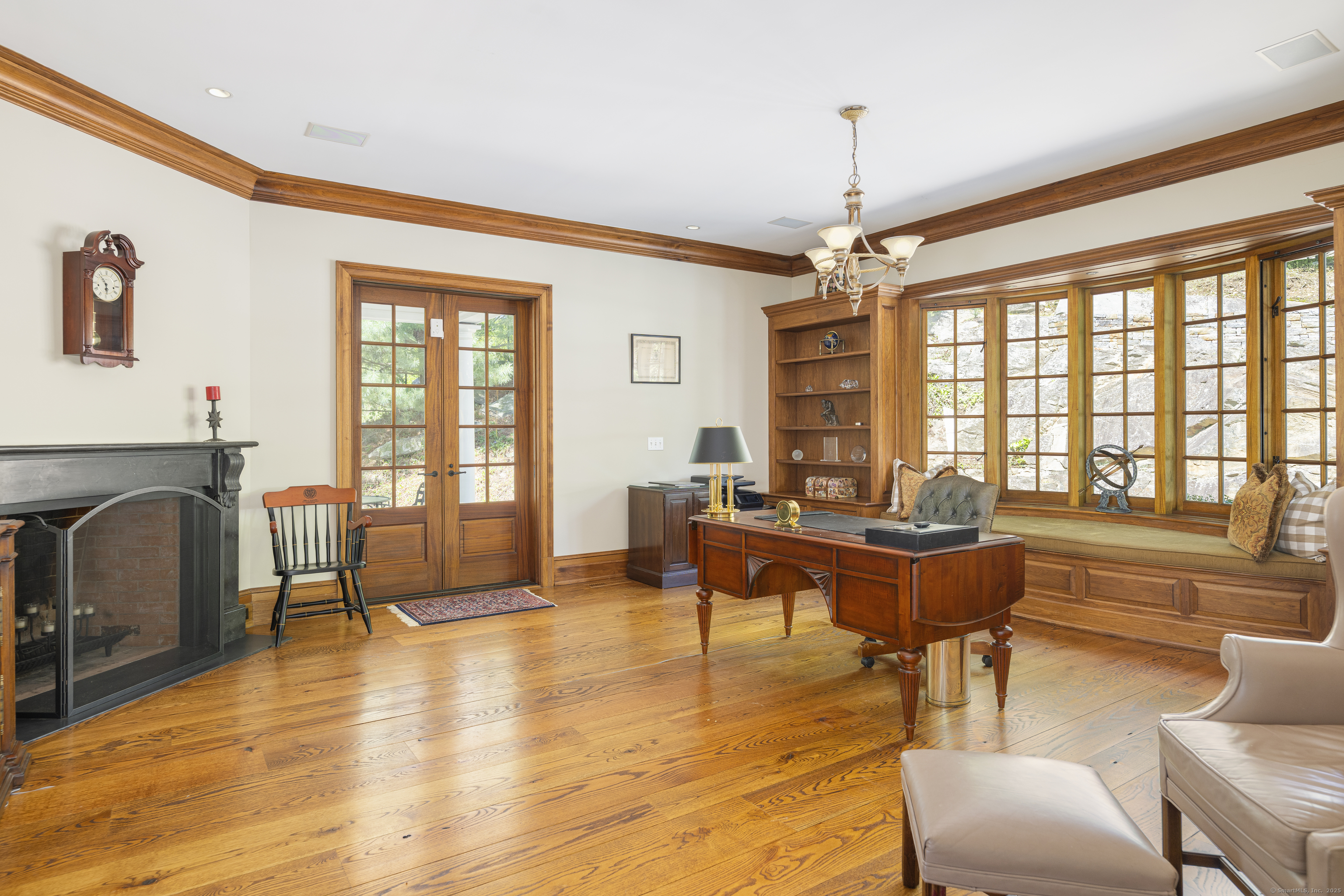 10 Cross, Darien, Connecticut 06820