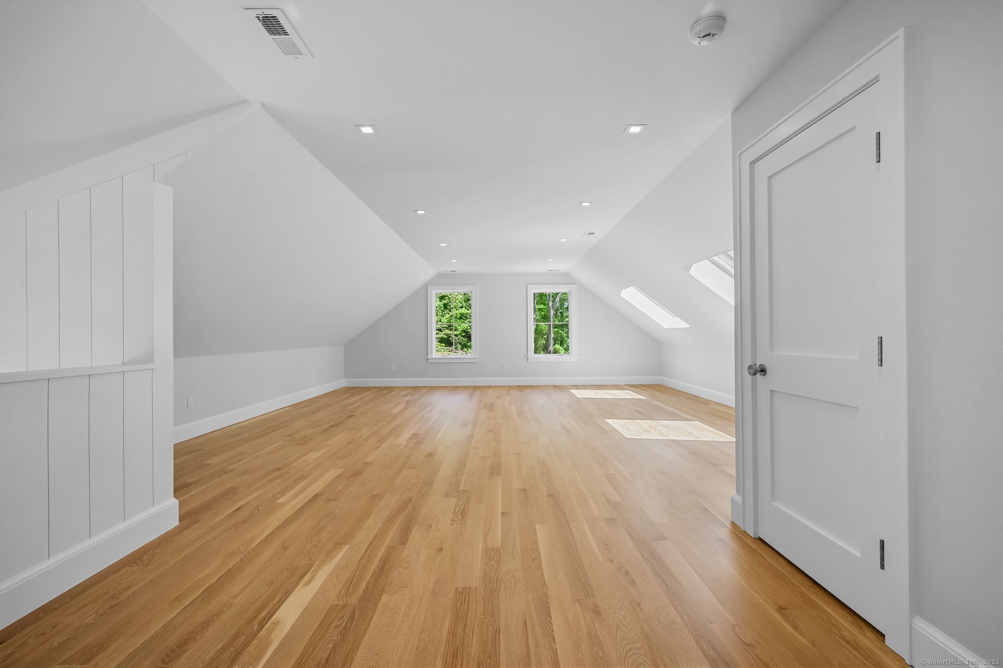 171 Compo, Westport, Connecticut 06880