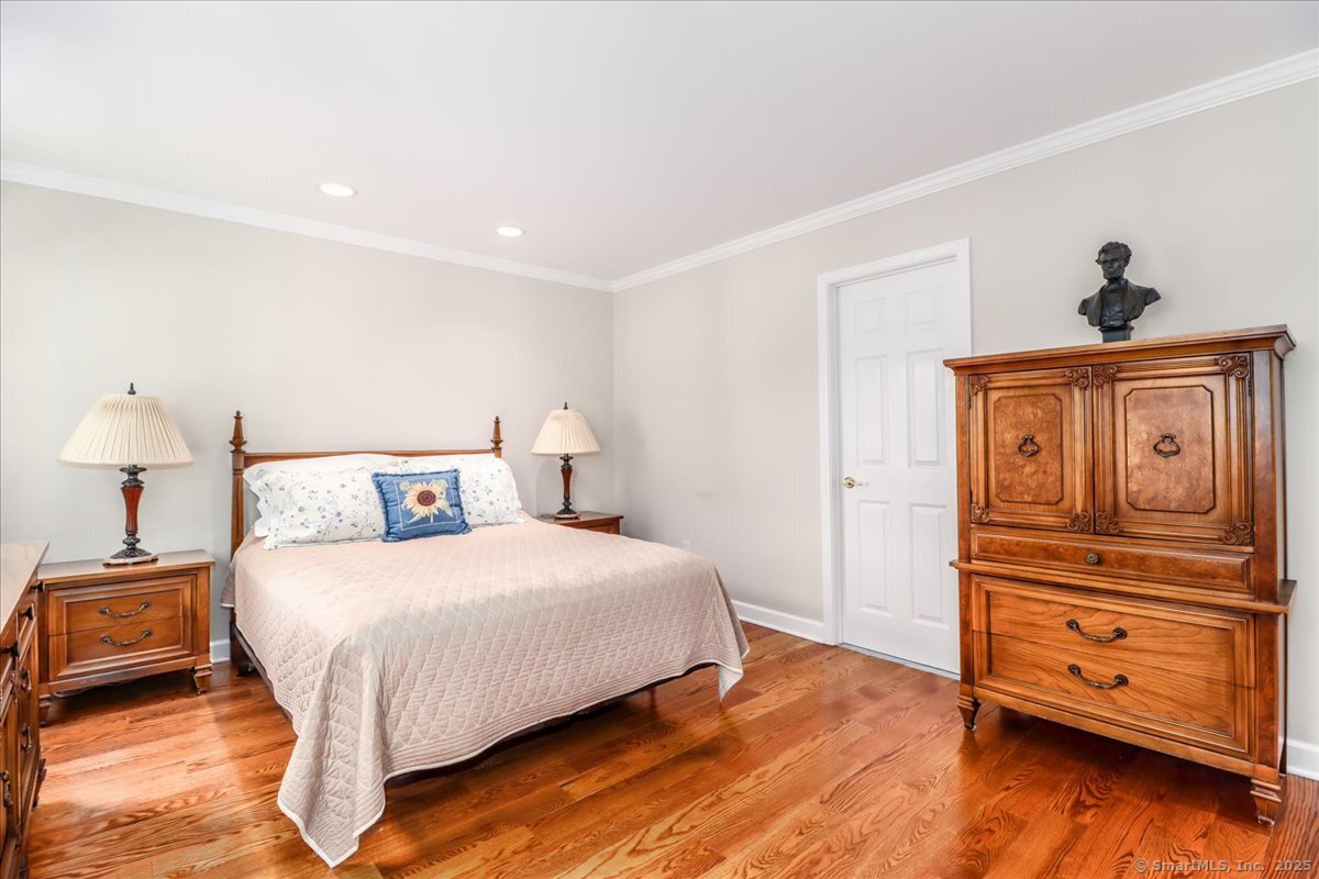 446 Pitkin, Trumbull, Connecticut 06611