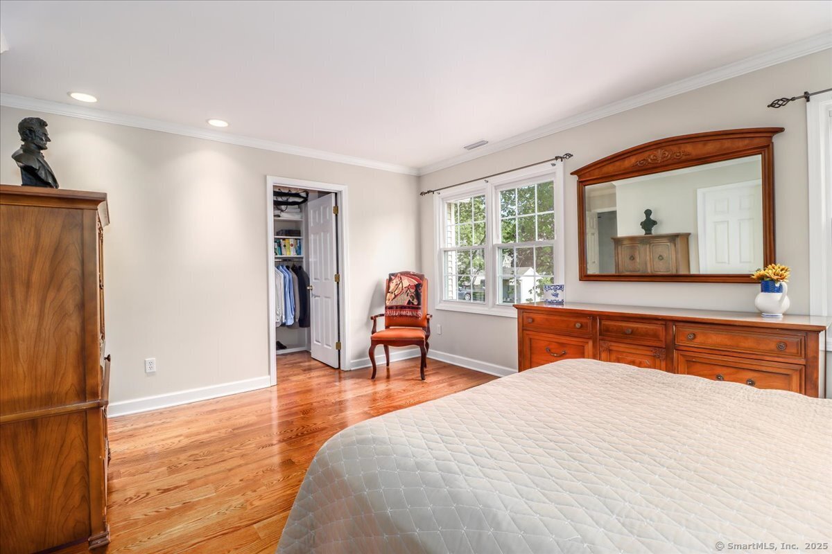 446 Pitkin, Trumbull, Connecticut 06611