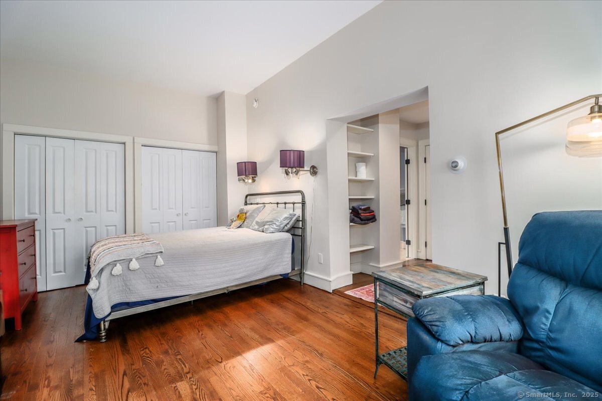 550 Barrack Hill, Ridgefield, Connecticut 06877