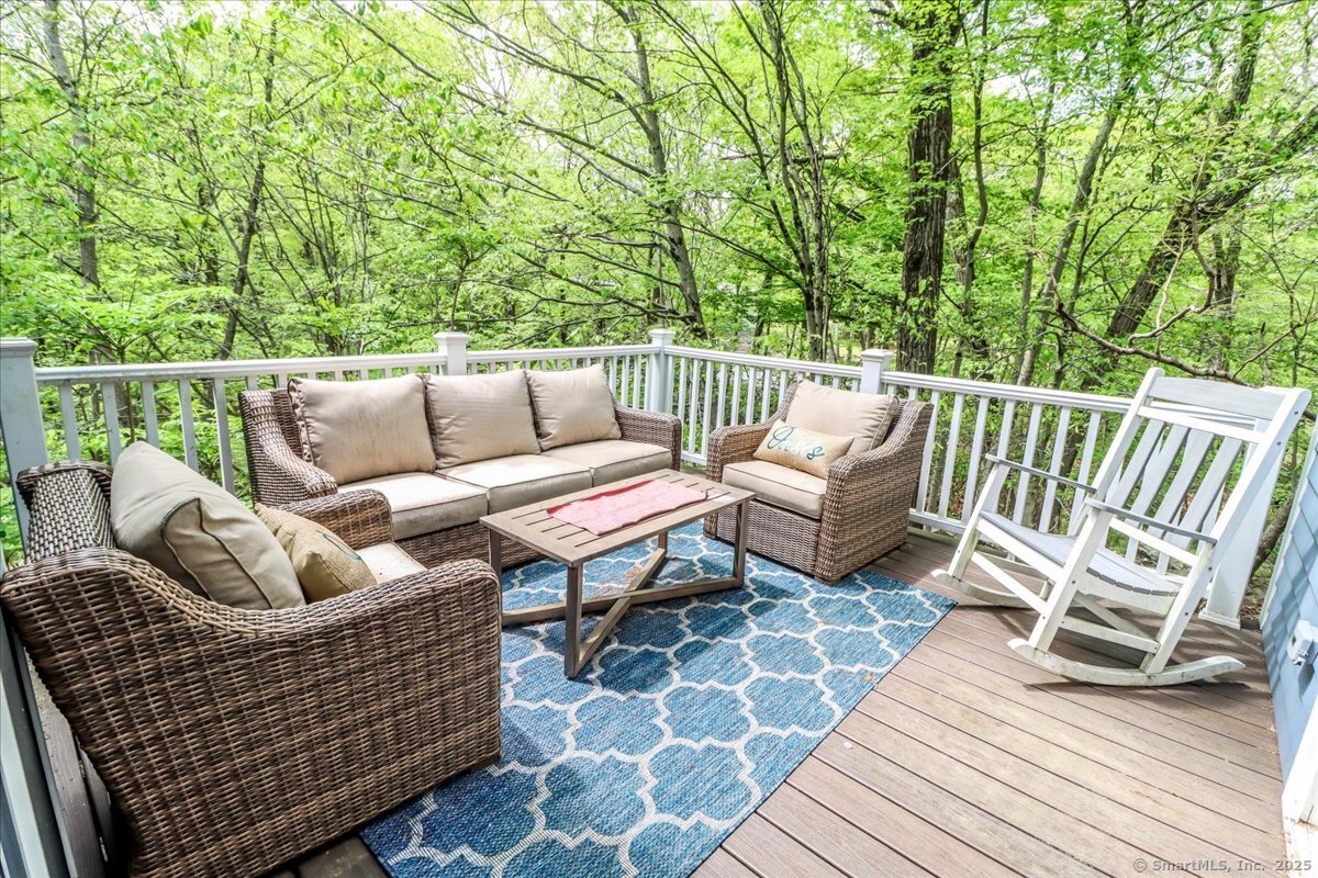 550 Barrack Hill, Ridgefield, Connecticut 06877