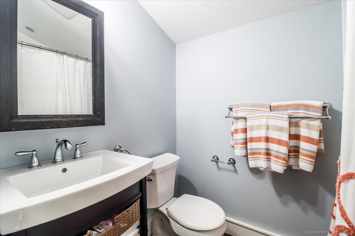 550 Barrack Hill, Ridgefield, Connecticut 06877
