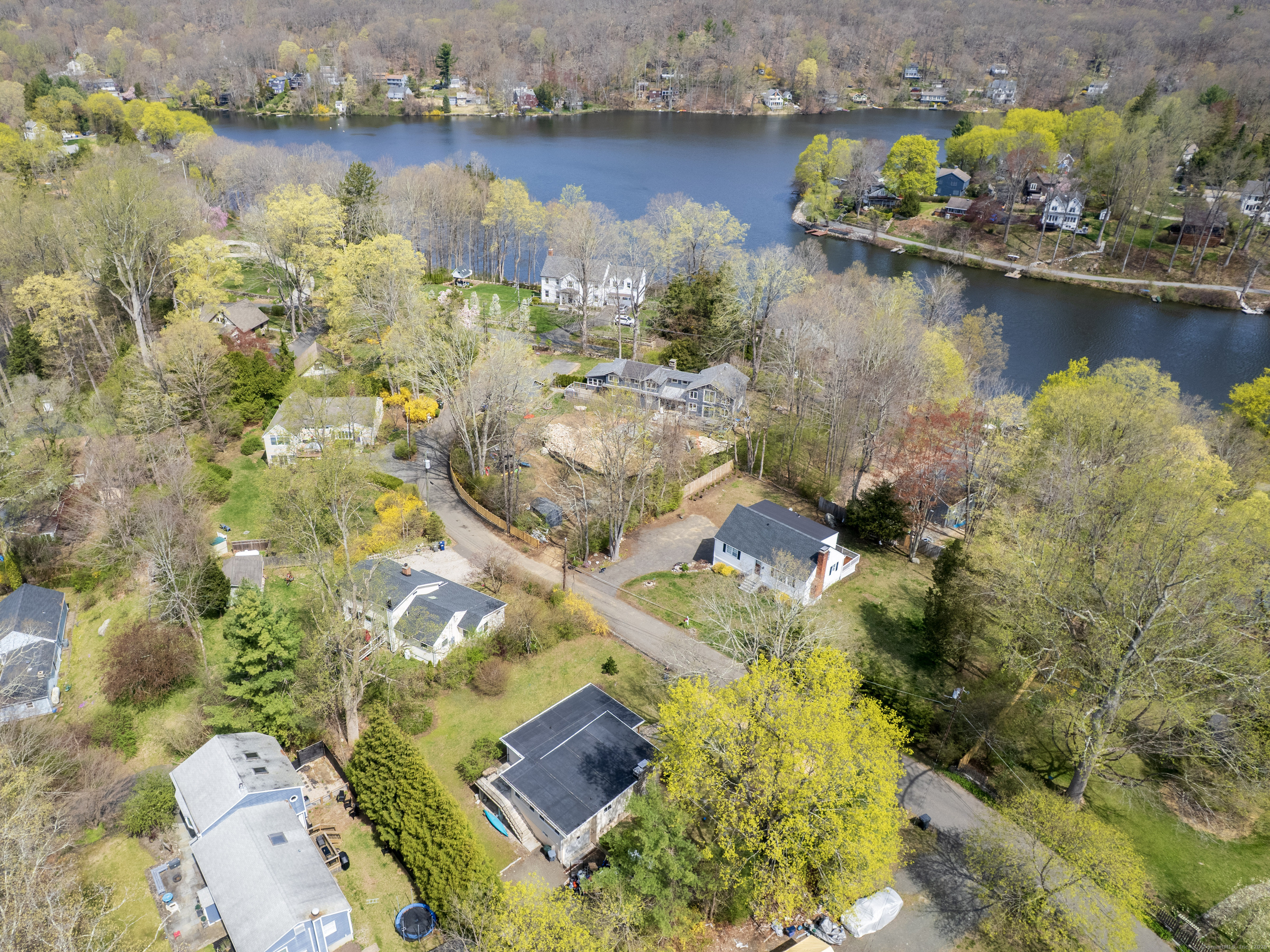49 Crest, Ridgefield, Connecticut 06877