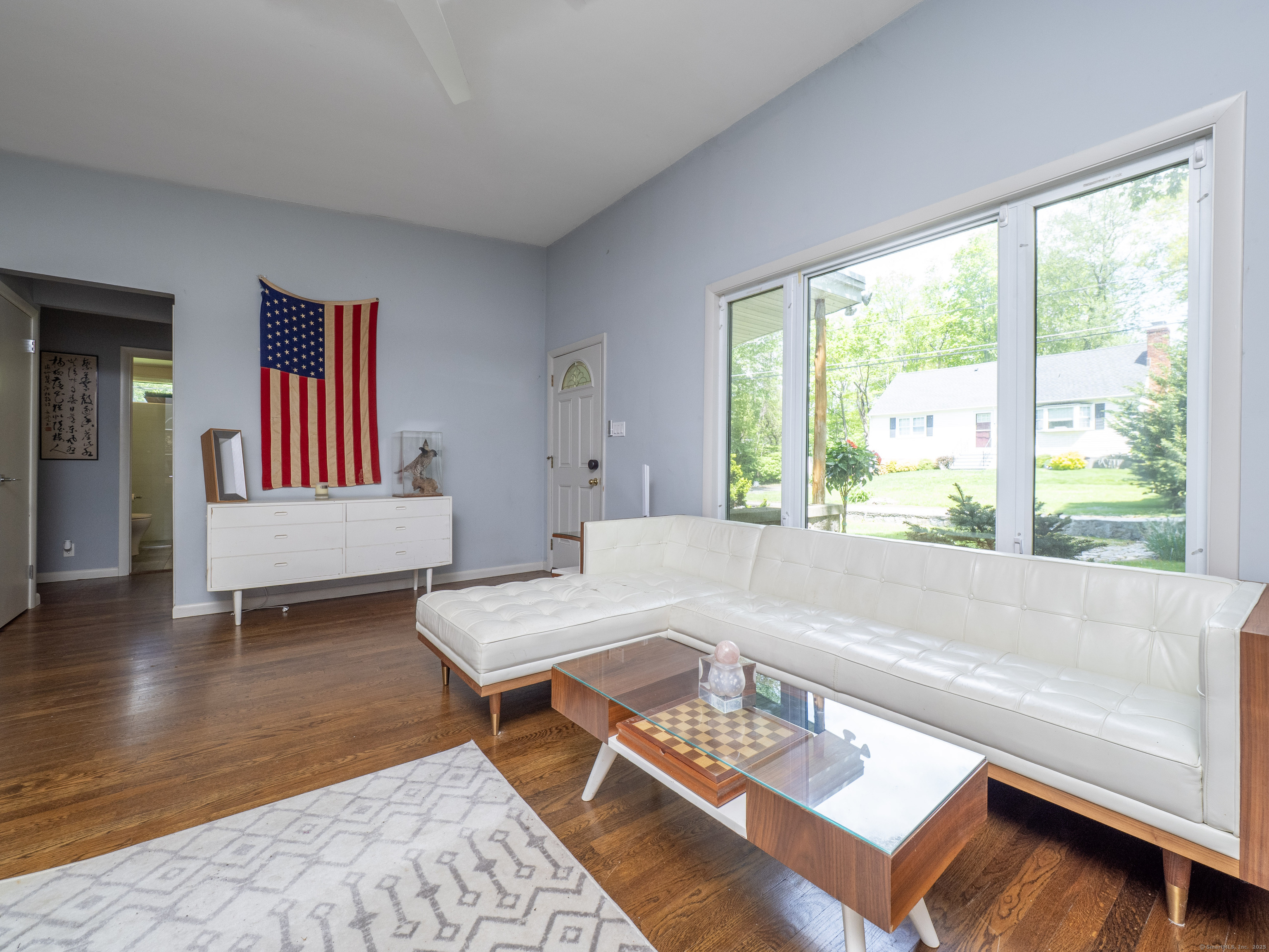 49 Crest, Ridgefield, Connecticut 06877