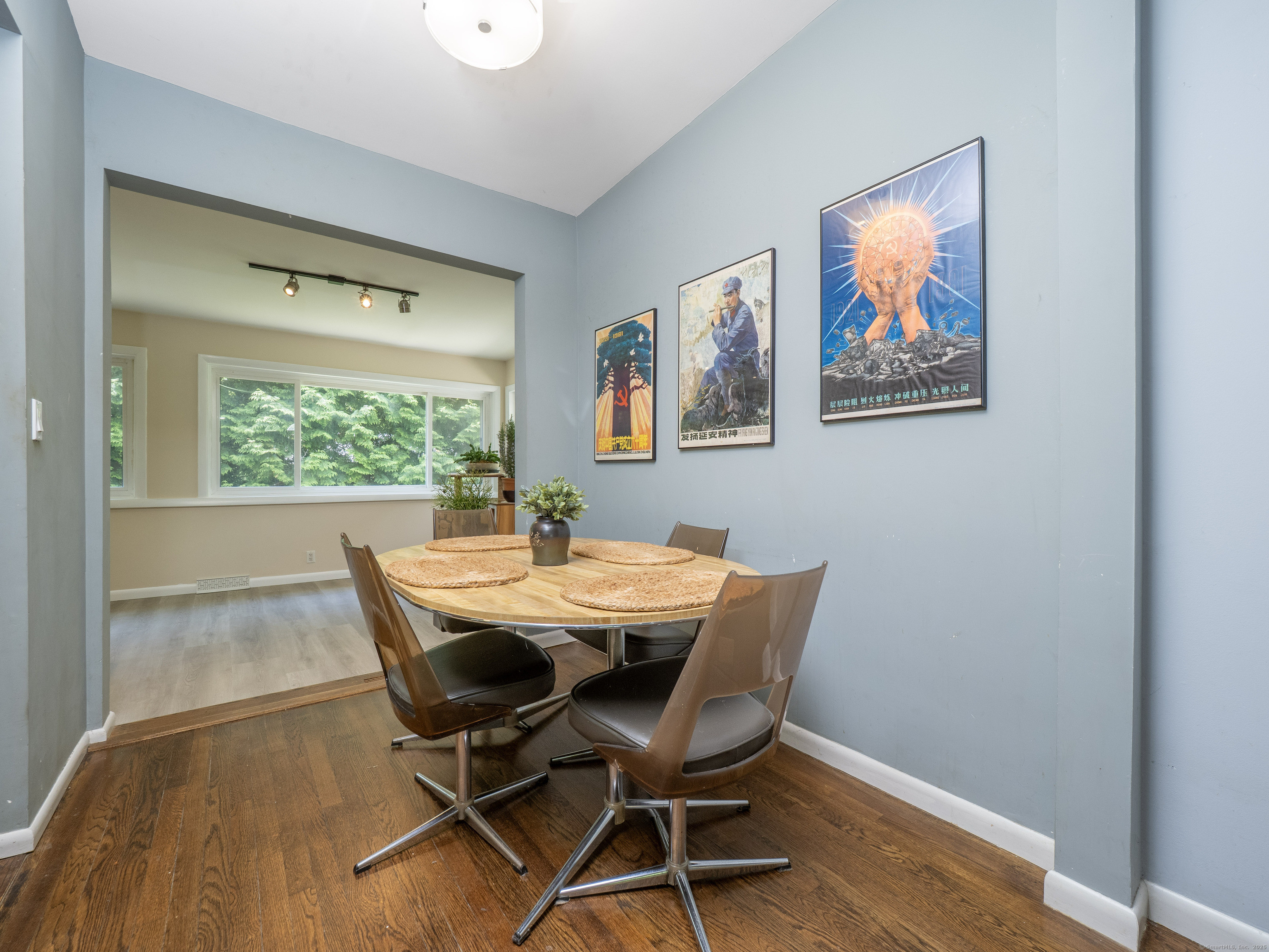 49 Crest, Ridgefield, Connecticut 06877