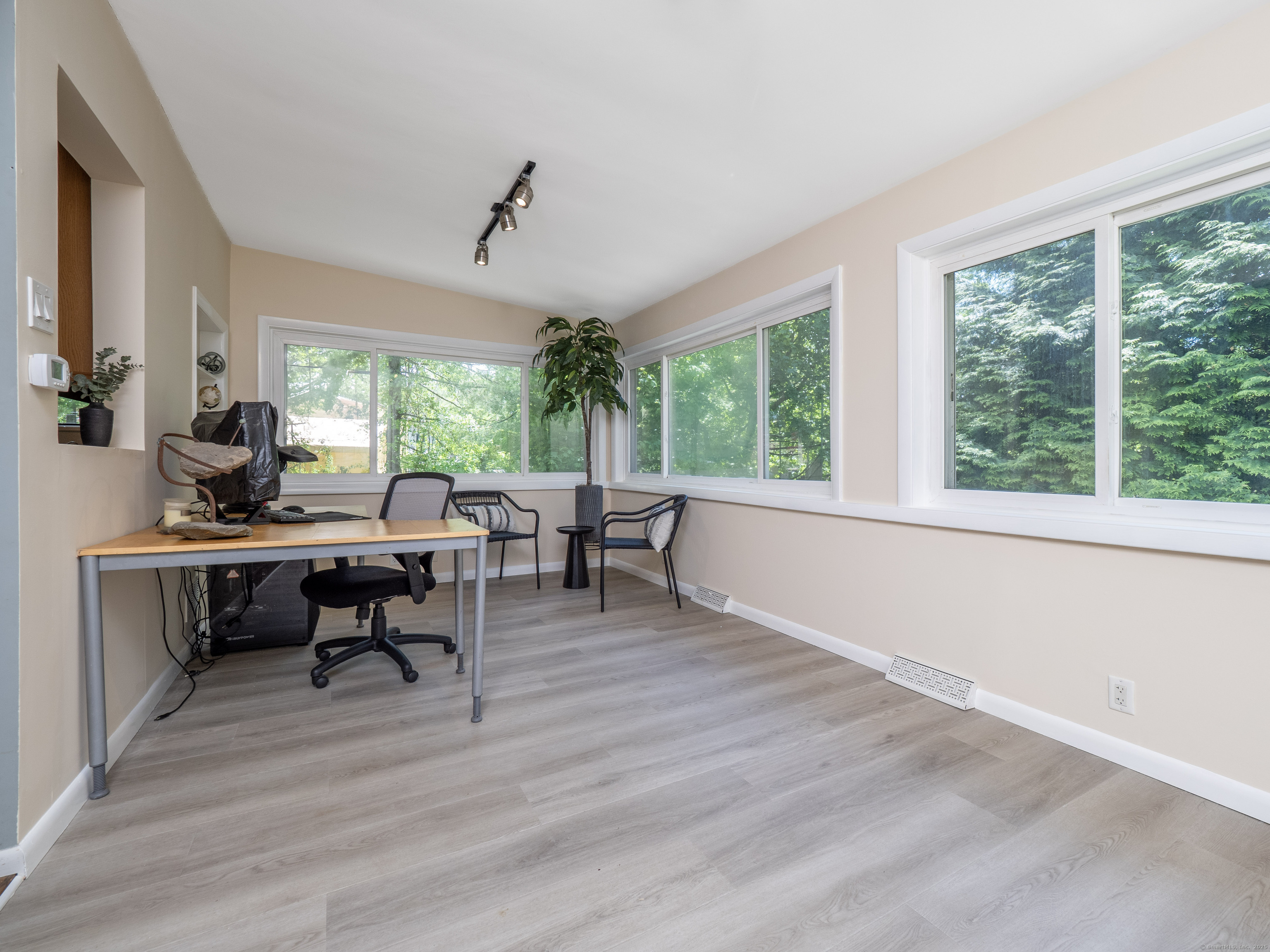 49 Crest, Ridgefield, Connecticut 06877