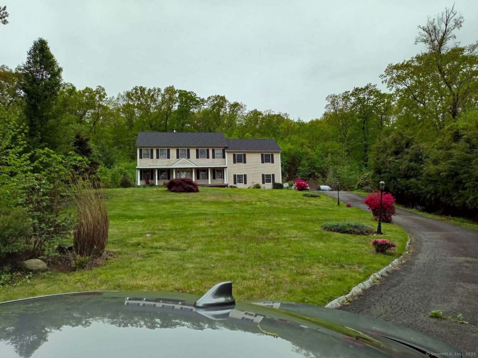 10 Secor, Brookfield, Connecticut 06804