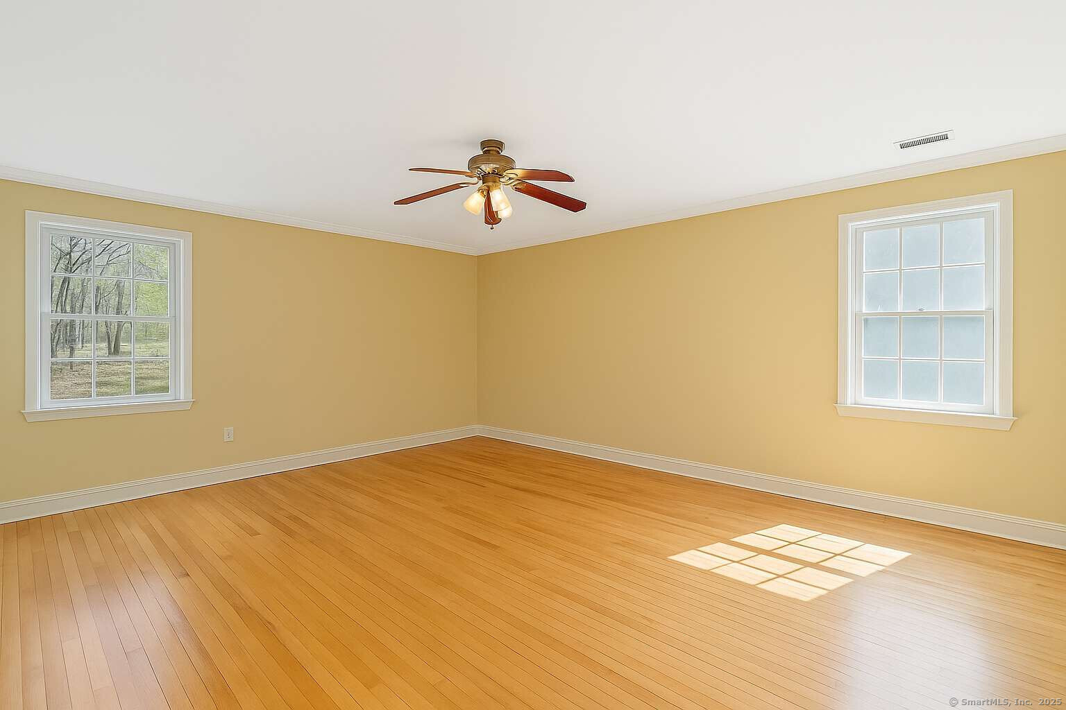 10 Secor, Brookfield, Connecticut 06804