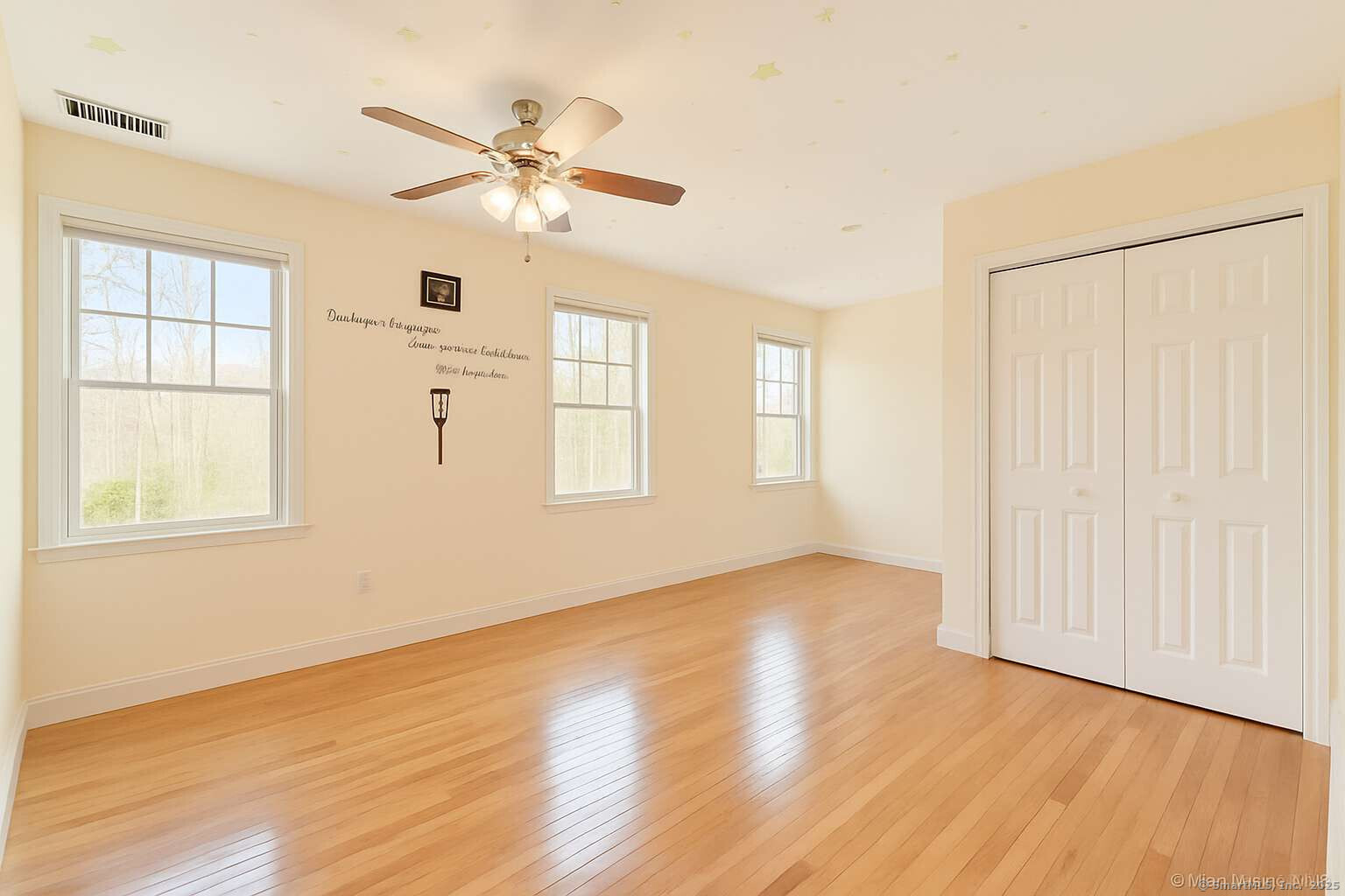 10 Secor, Brookfield, Connecticut 06804