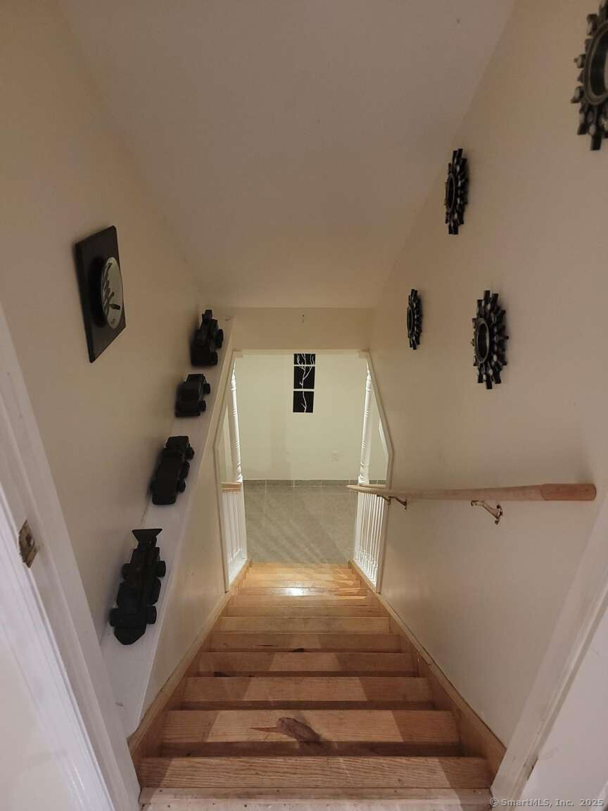 10 Secor, Brookfield, Connecticut 06804