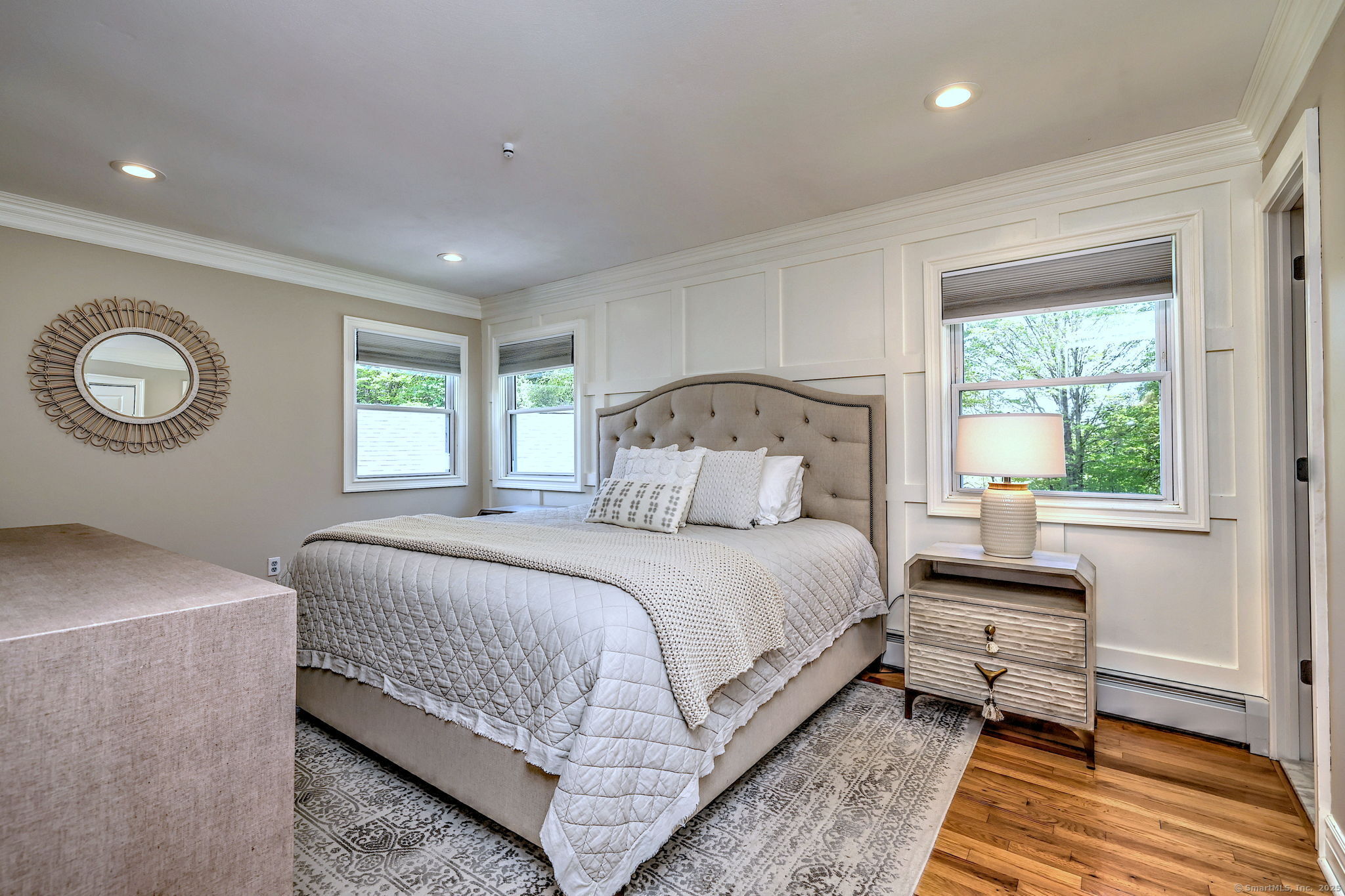 664 Greenbrier, Orange, Connecticut 06477