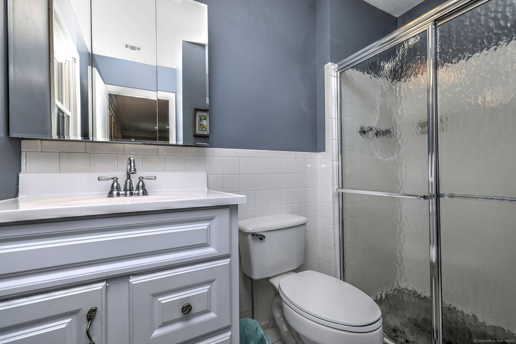 664 Greenbrier, Orange, Connecticut 06477