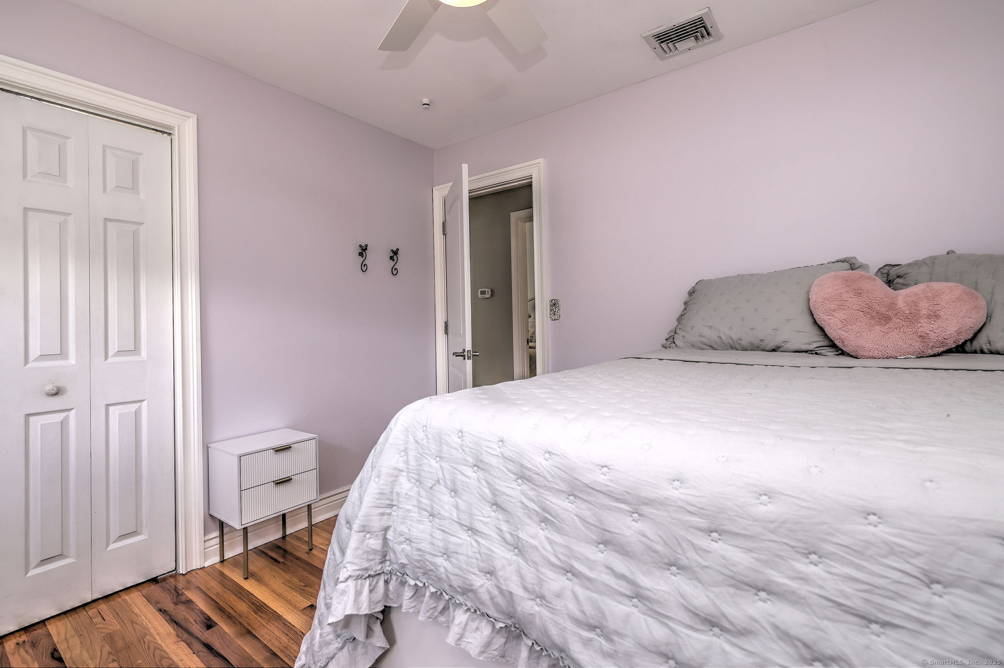 664 Greenbrier, Orange, Connecticut 06477