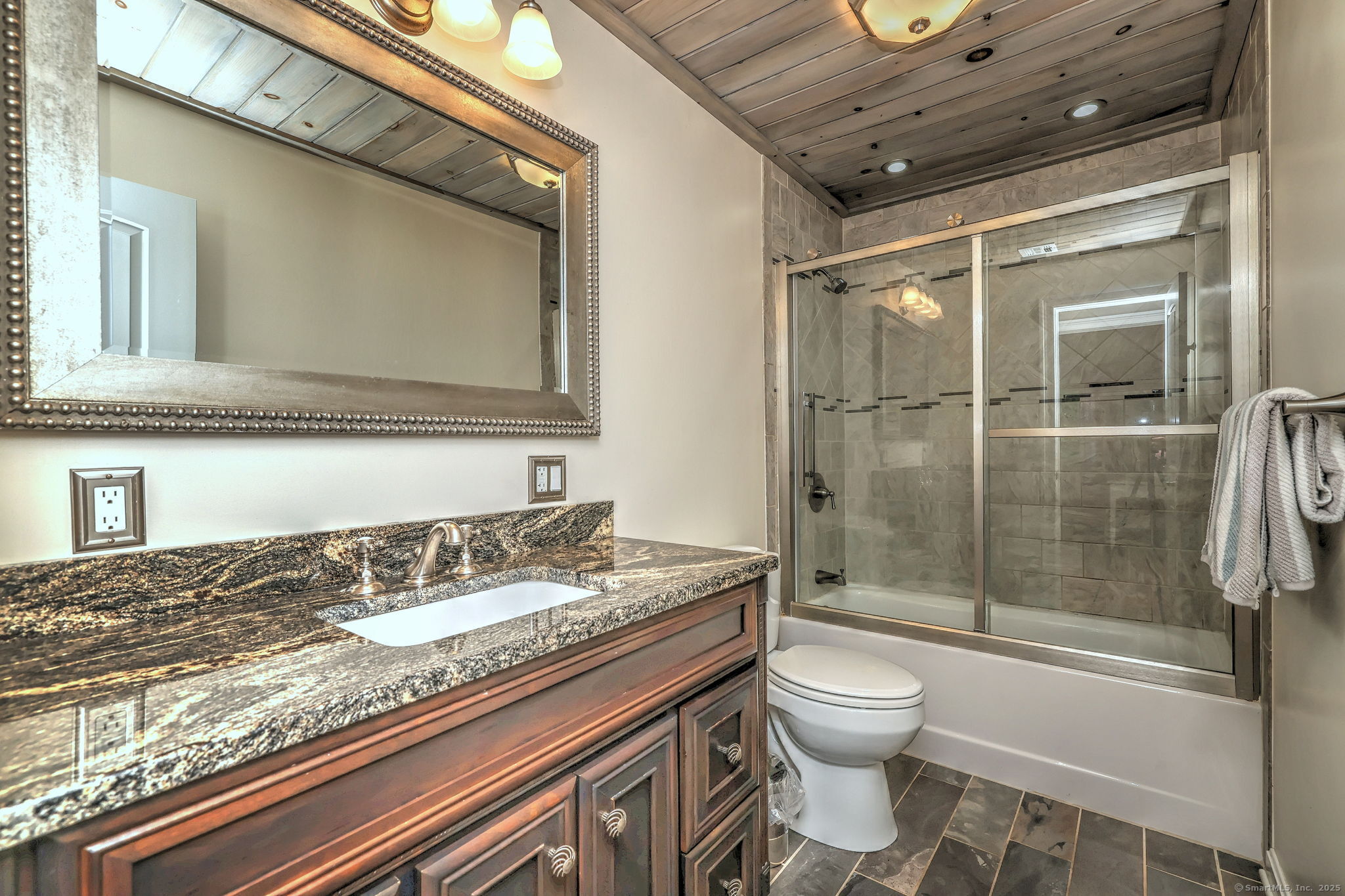 664 Greenbrier, Orange, Connecticut 06477
