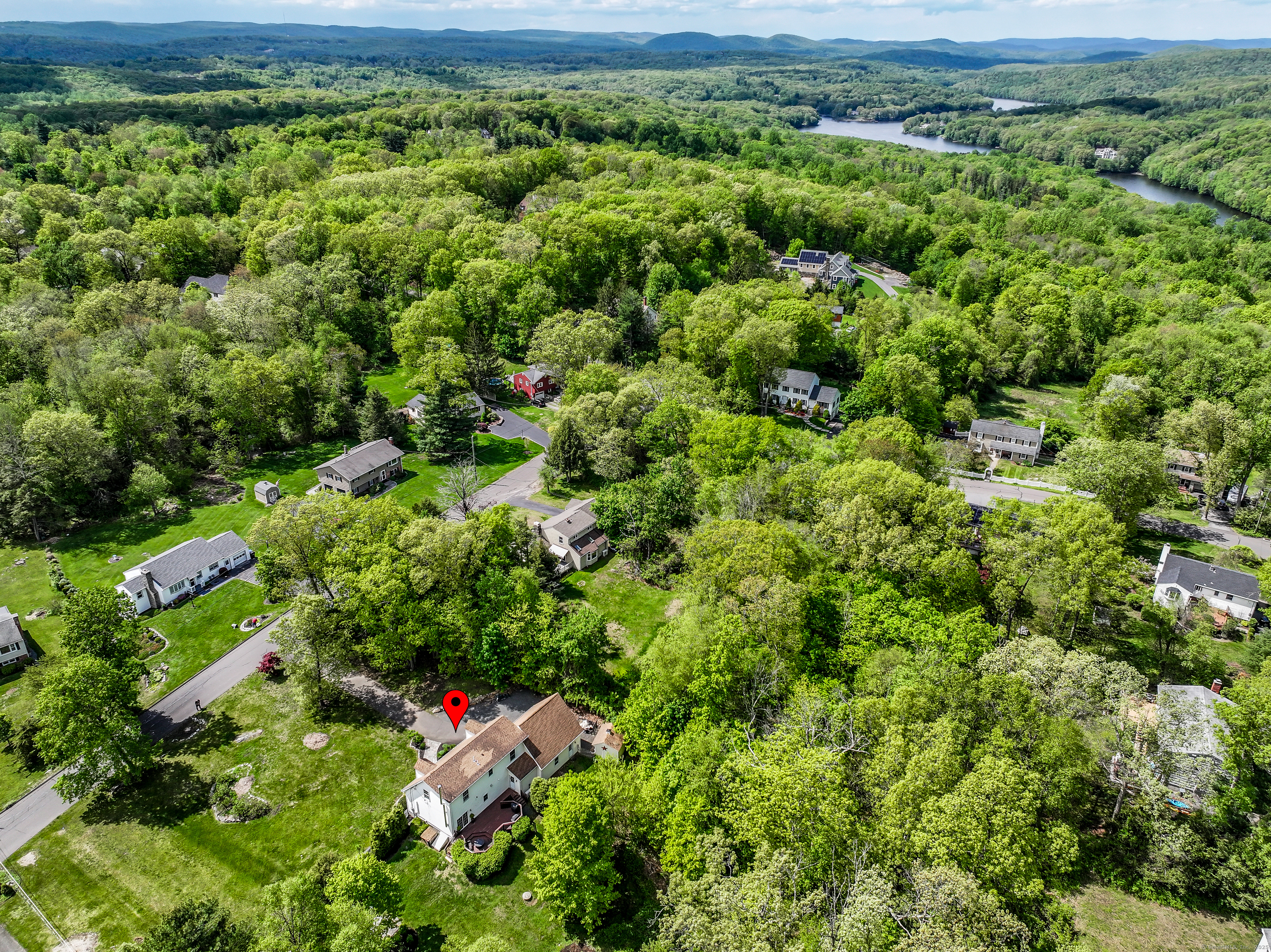 5 Maple Tree, Brookfield, Connecticut 06804