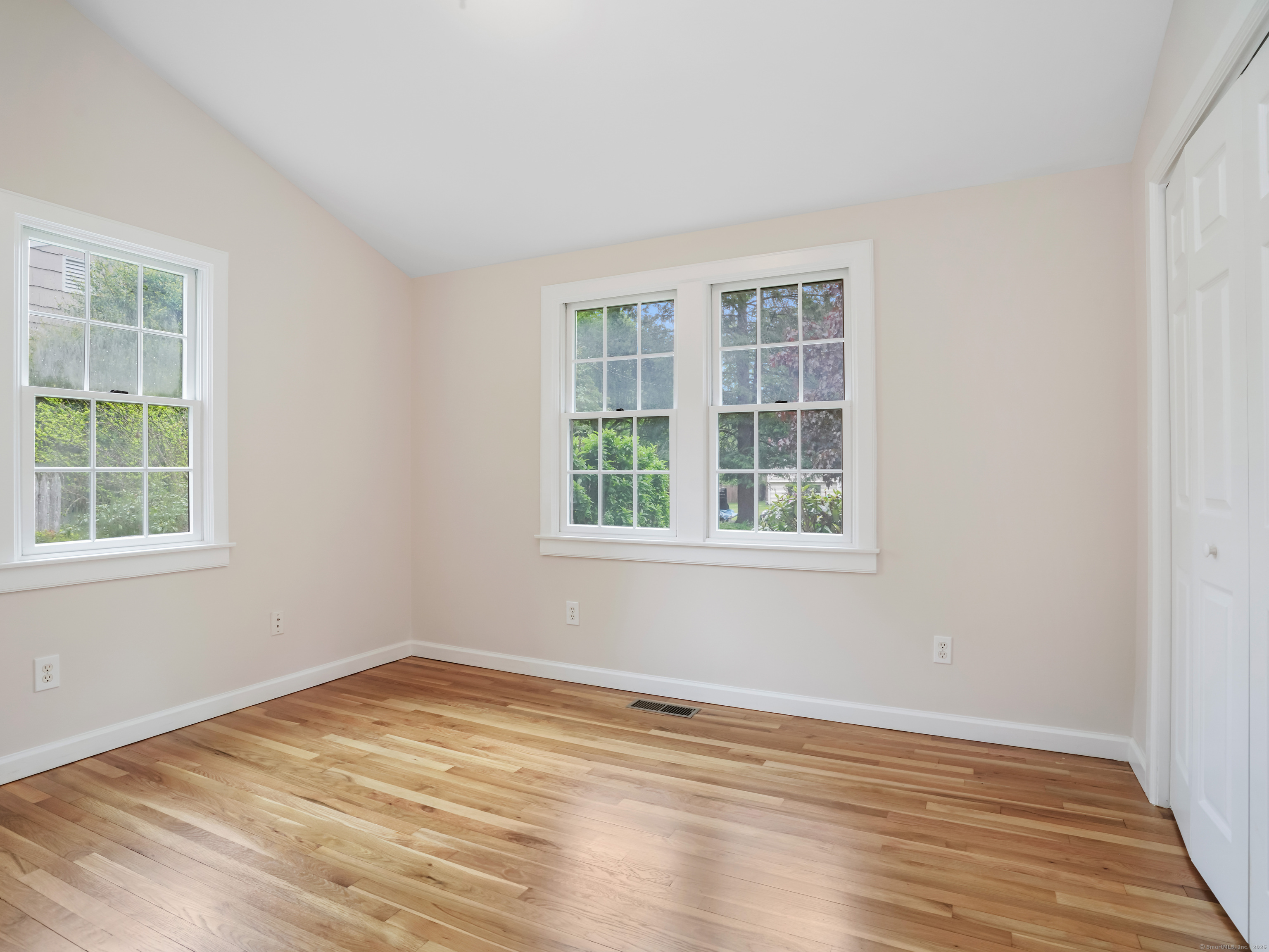 8 Argentine, Norwalk, Connecticut 06850
