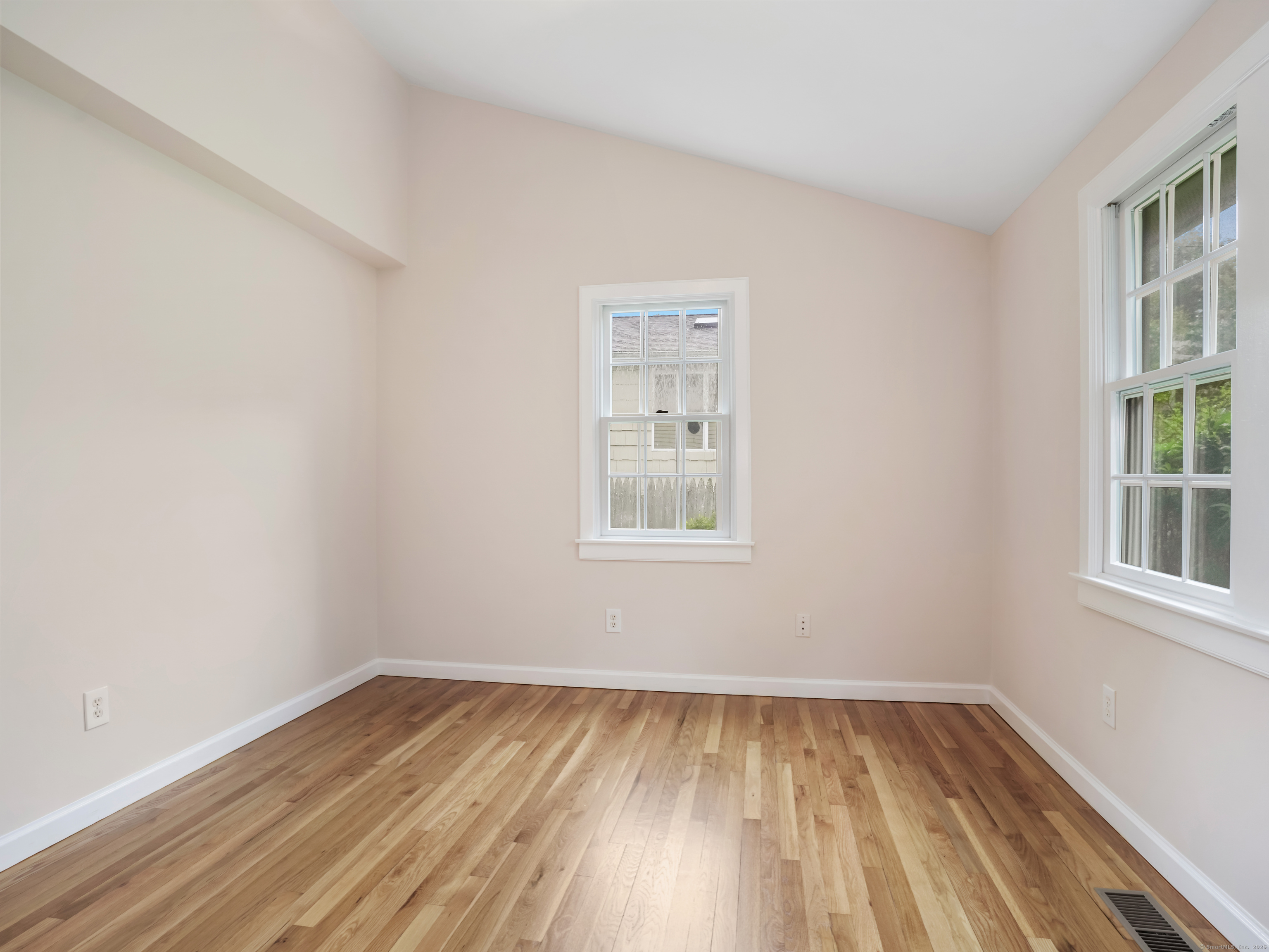 8 Argentine, Norwalk, Connecticut 06850