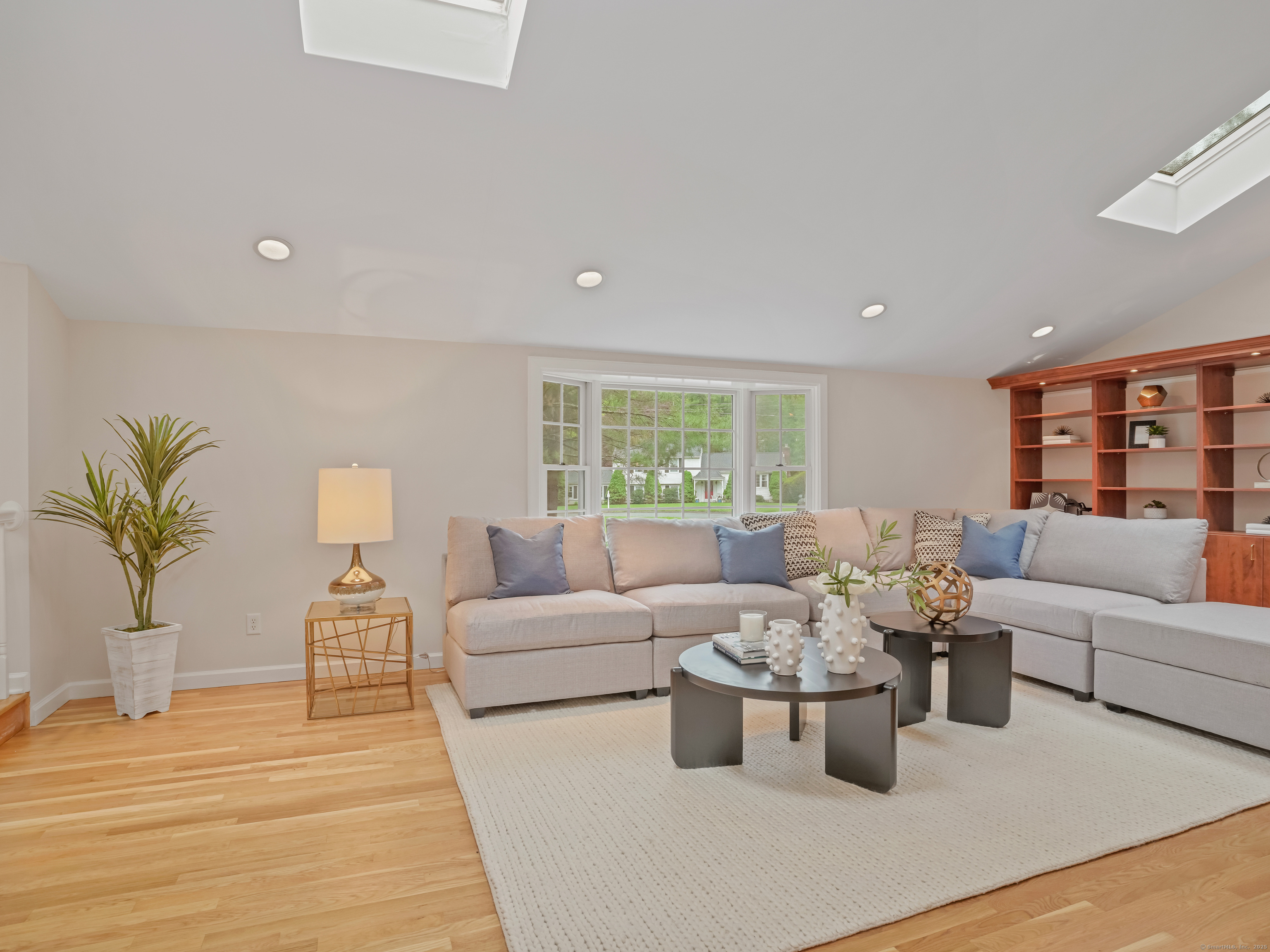 8 Argentine, Norwalk, Connecticut 06850