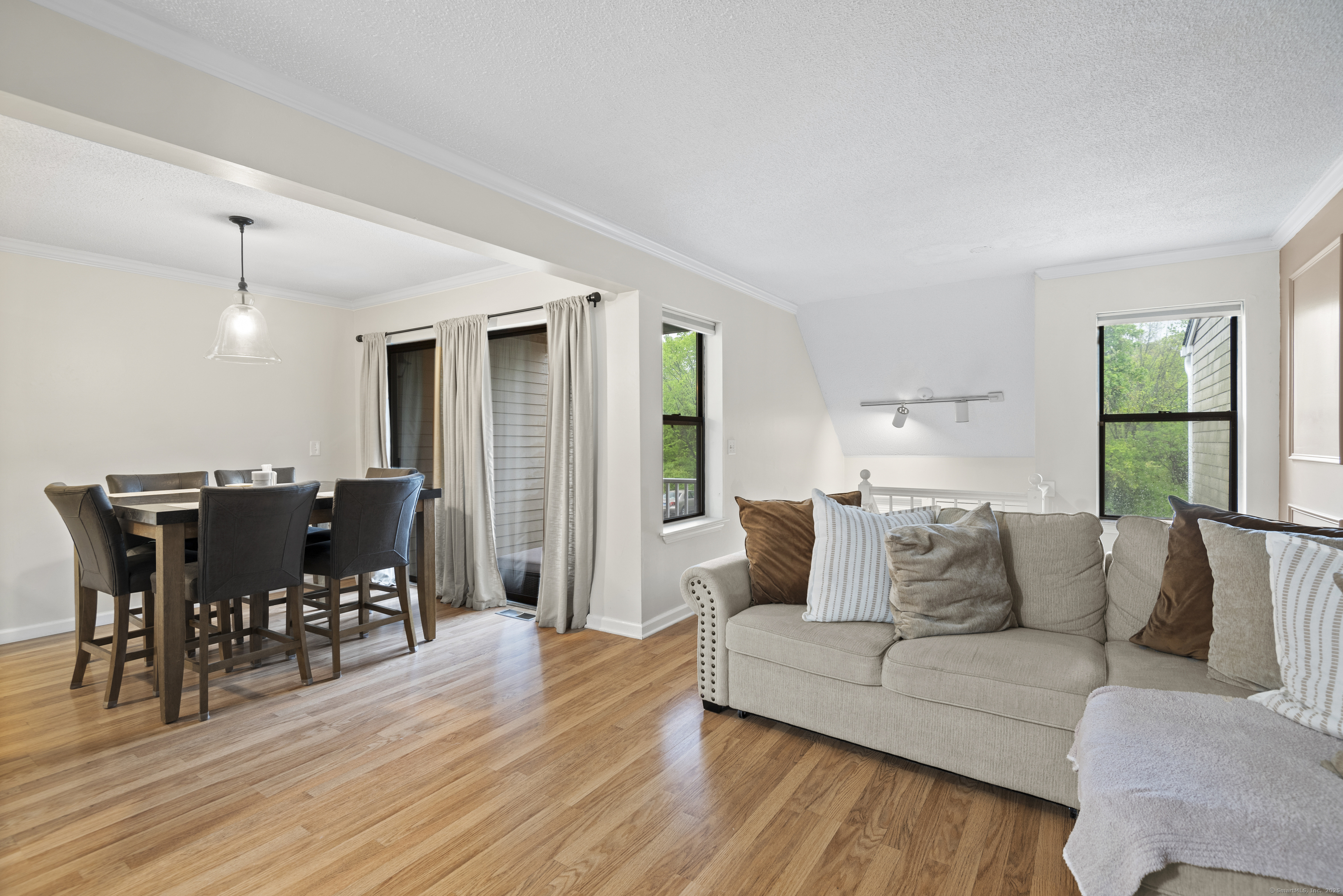 101 Peddlars, Branford, Connecticut 06405