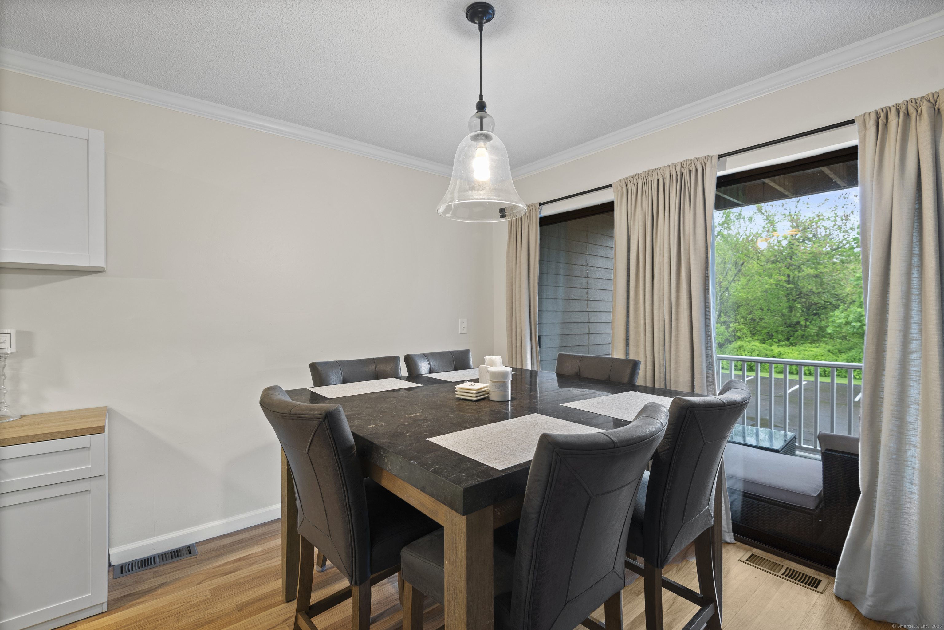 101 Peddlars, Branford, Connecticut 06405