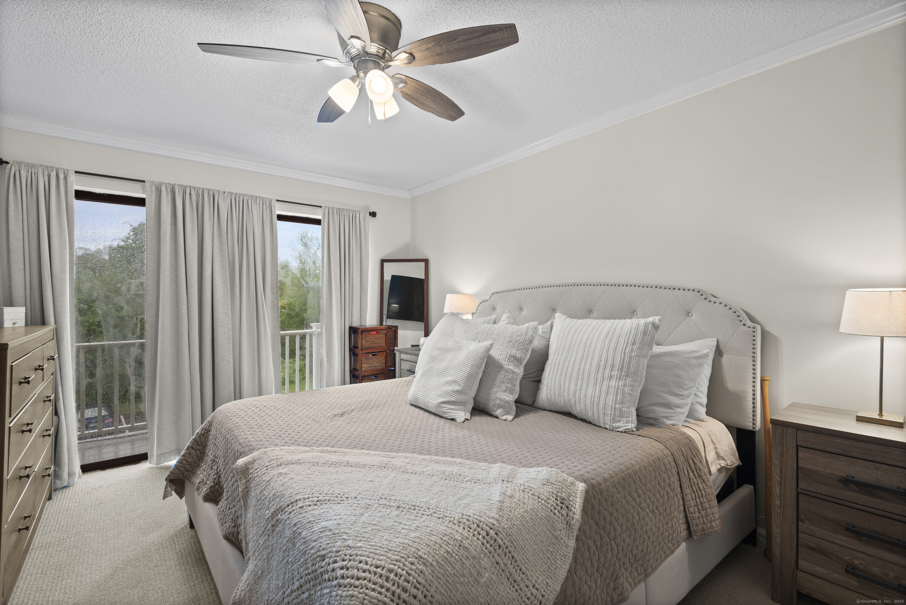 101 Peddlars, Branford, Connecticut 06405