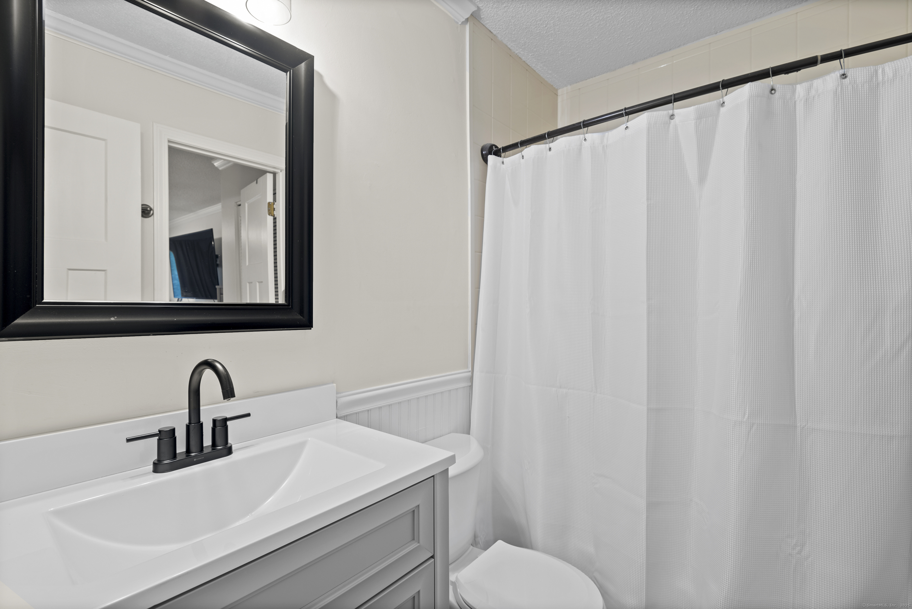 101 Peddlars, Branford, Connecticut 06405