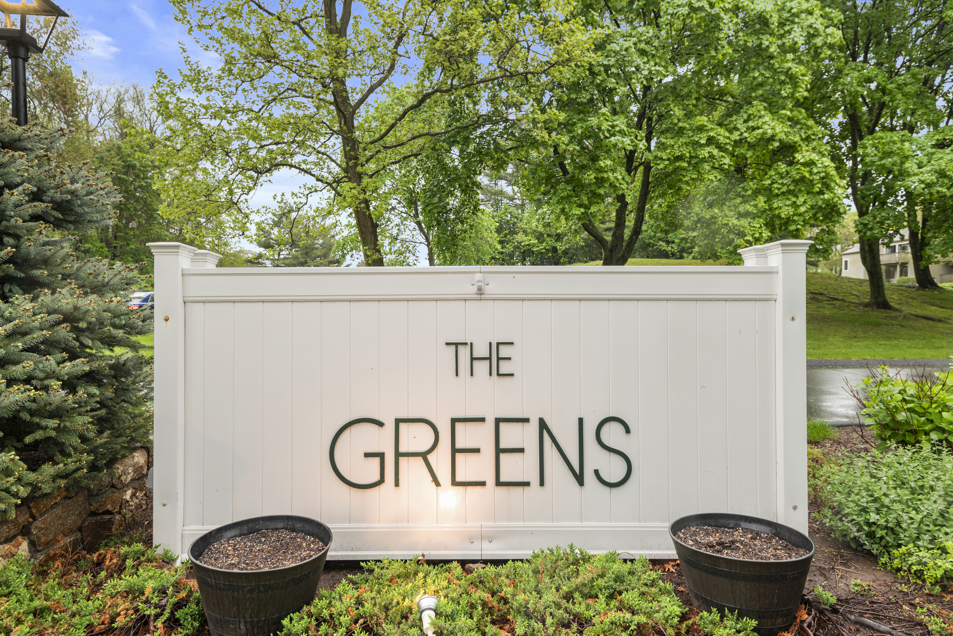 101 Peddlars, Branford, Connecticut 06405