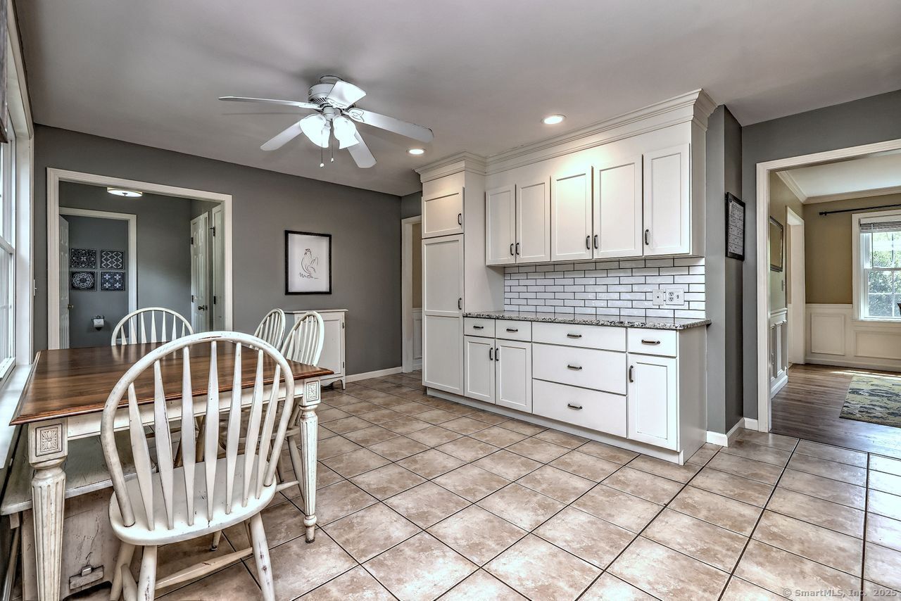 79 Sunnycrest, Trumbull, Connecticut 06611